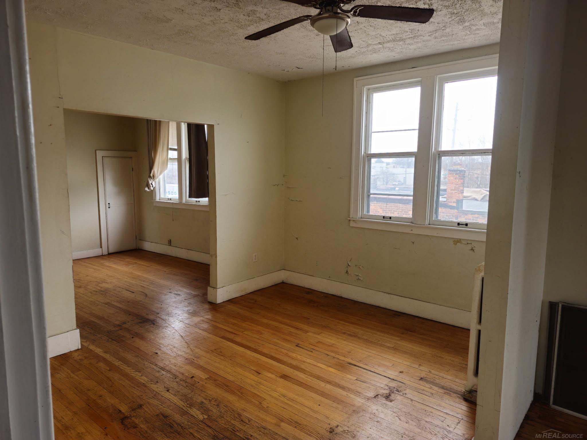 2680 Carpenter Street, Hamtramck, MI, 48212