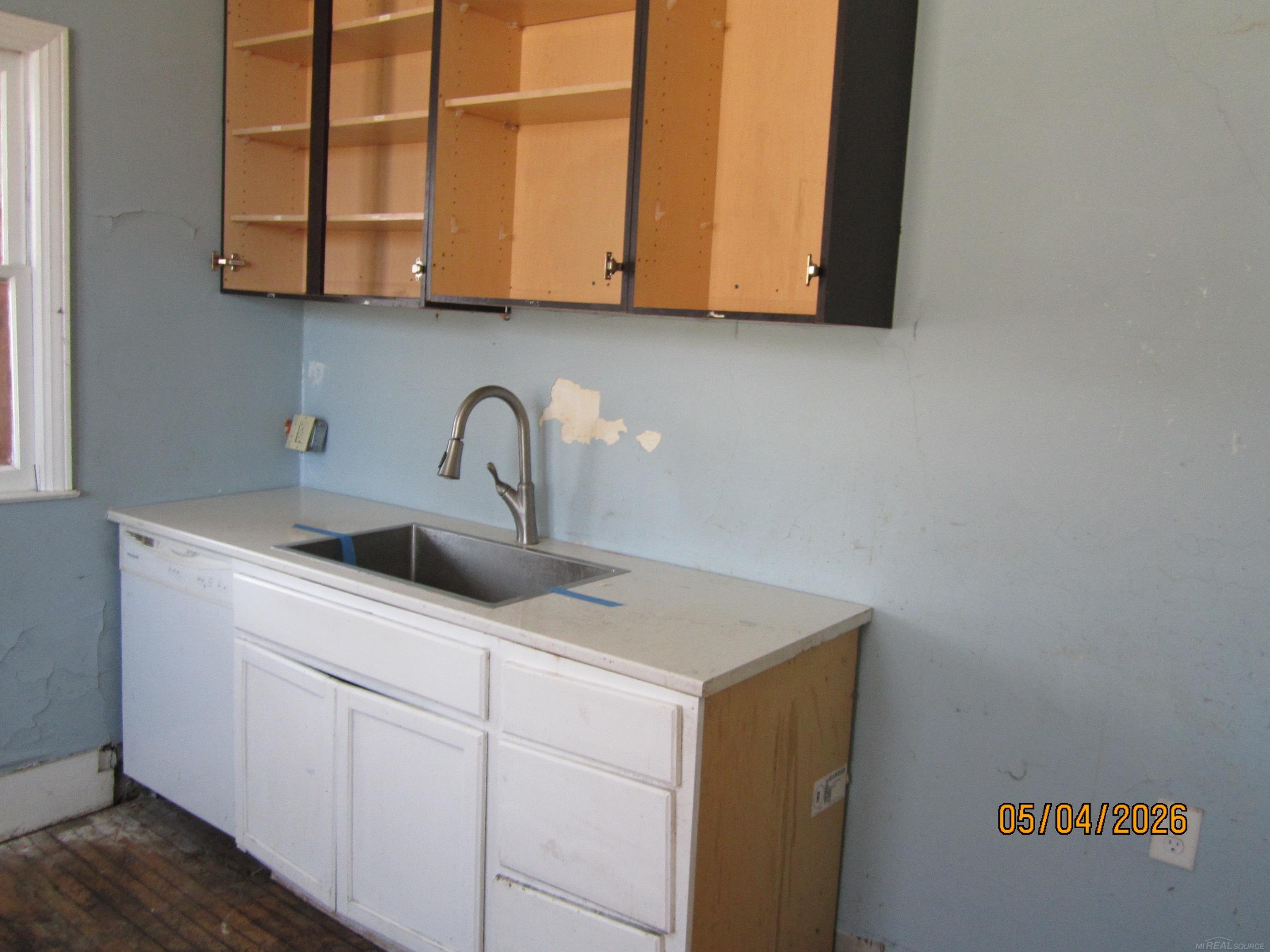 2680 Carpenter Street, Hamtramck, MI, 48212