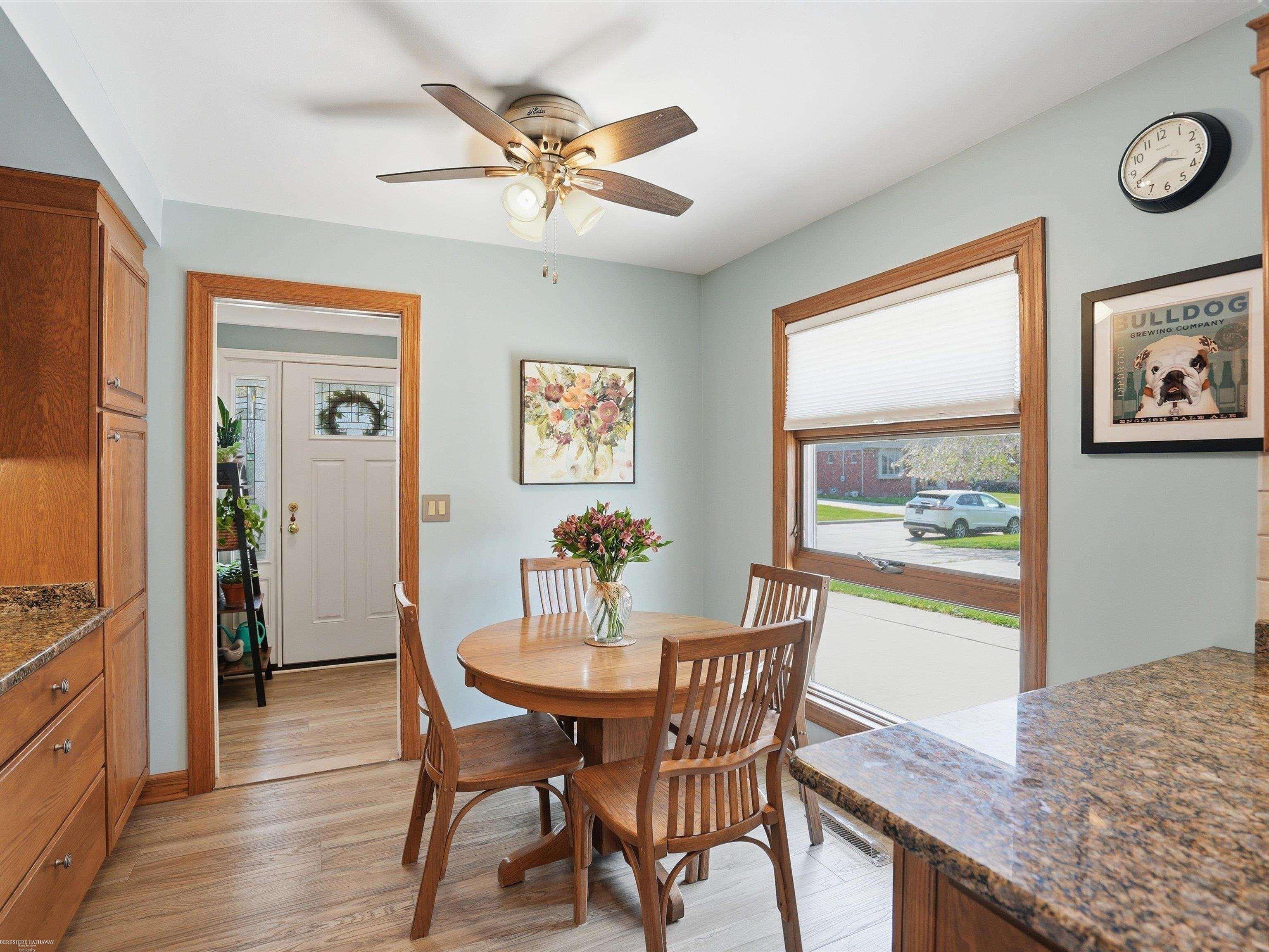 22445 Lange Street, Saint Clair Shores, MI, 48080