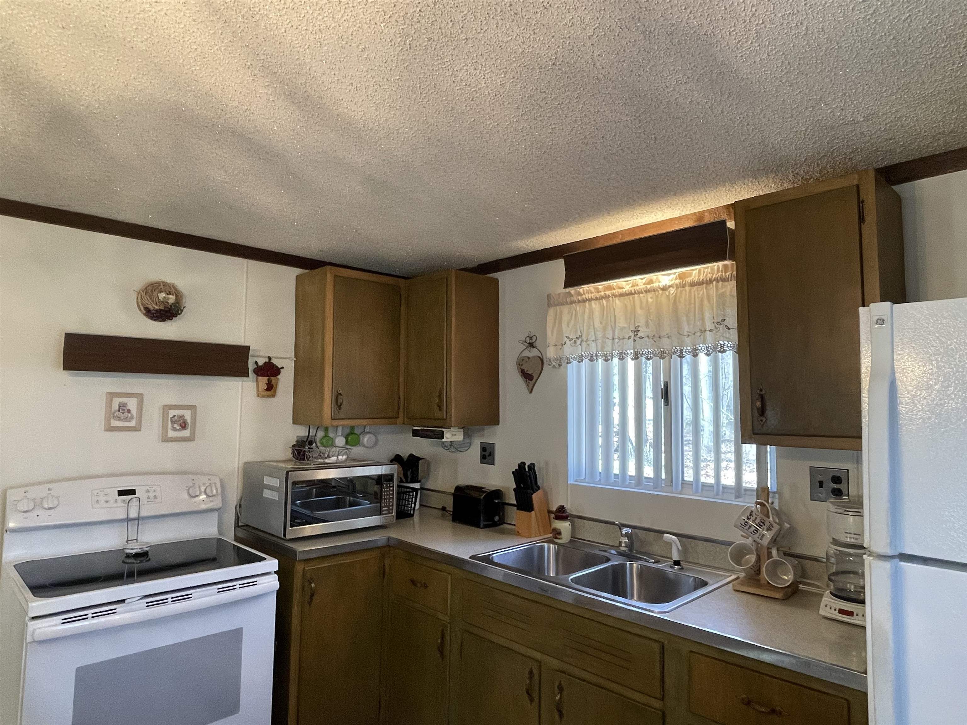 742 Bungo Lake Road, Harrison, MI, 48625