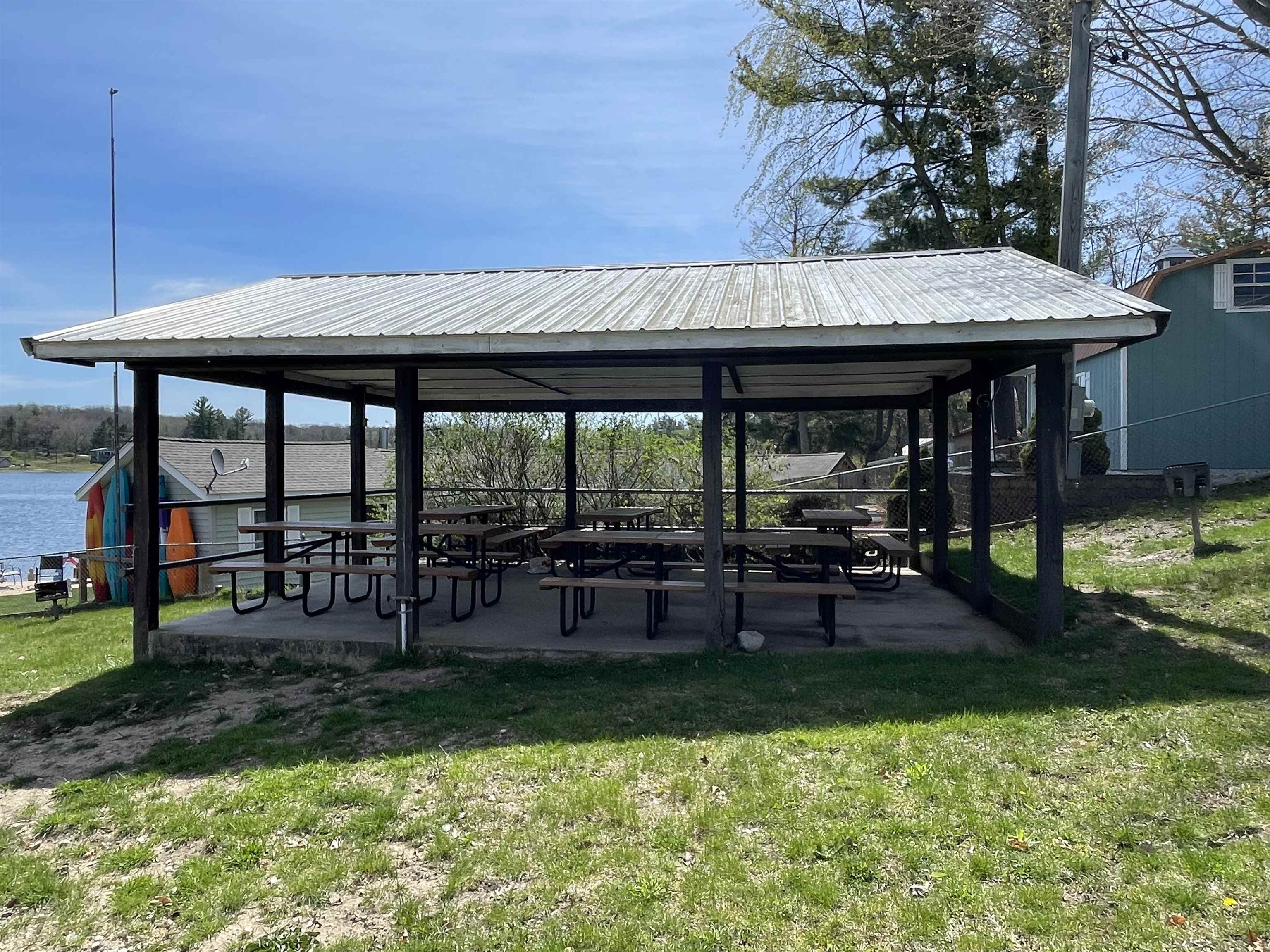 742 Bungo Lake Road, Harrison, MI, 48625