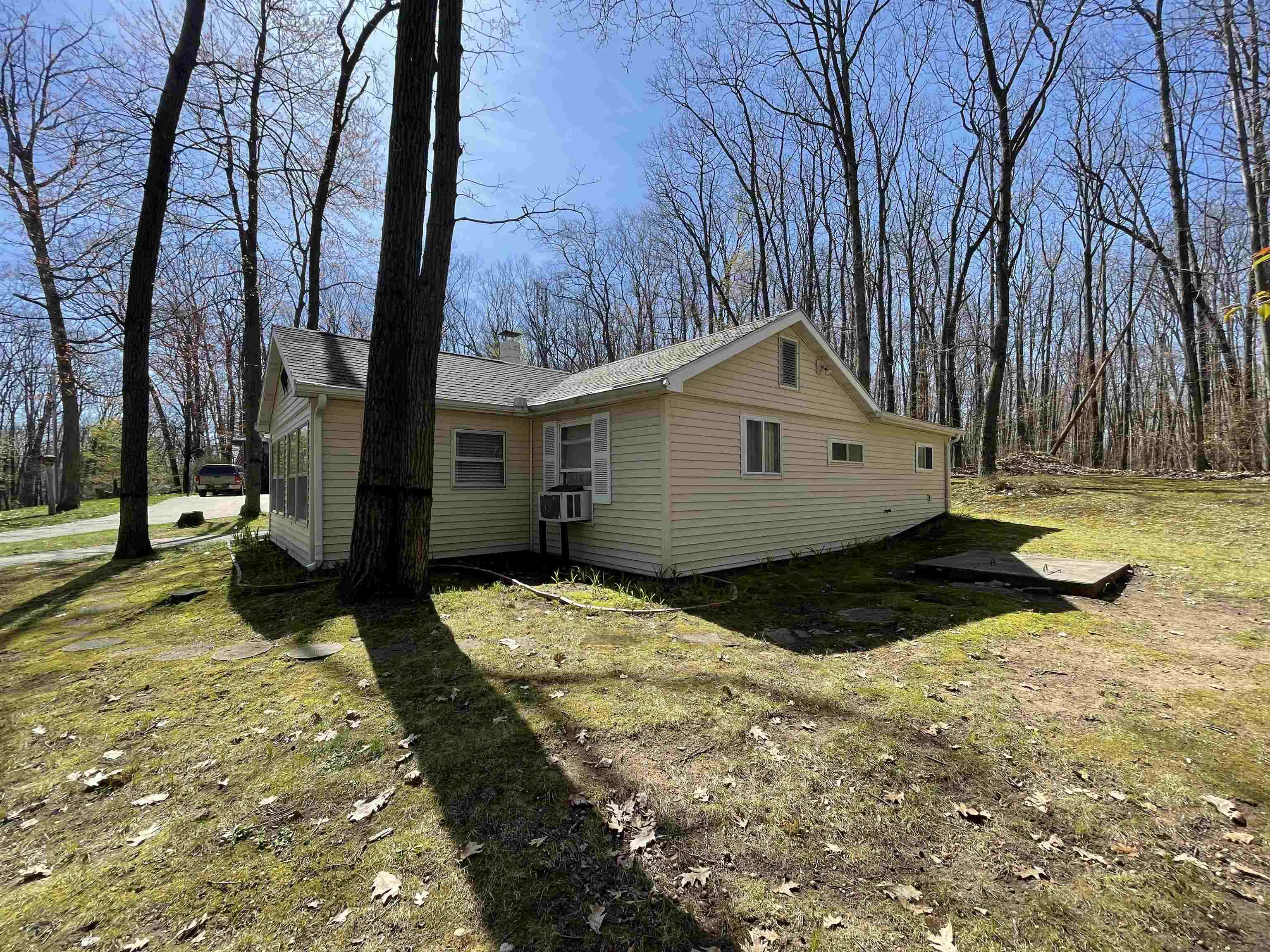 742 Bungo Lake Road, Harrison, MI, 48625