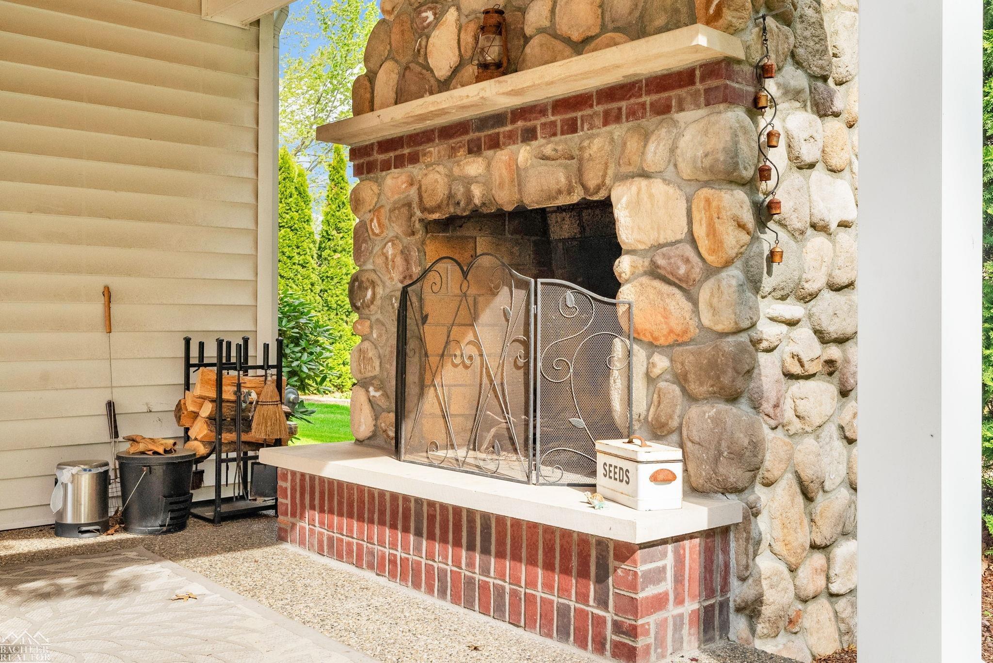 5409 Vista Belle Court, East China, MI, 48054