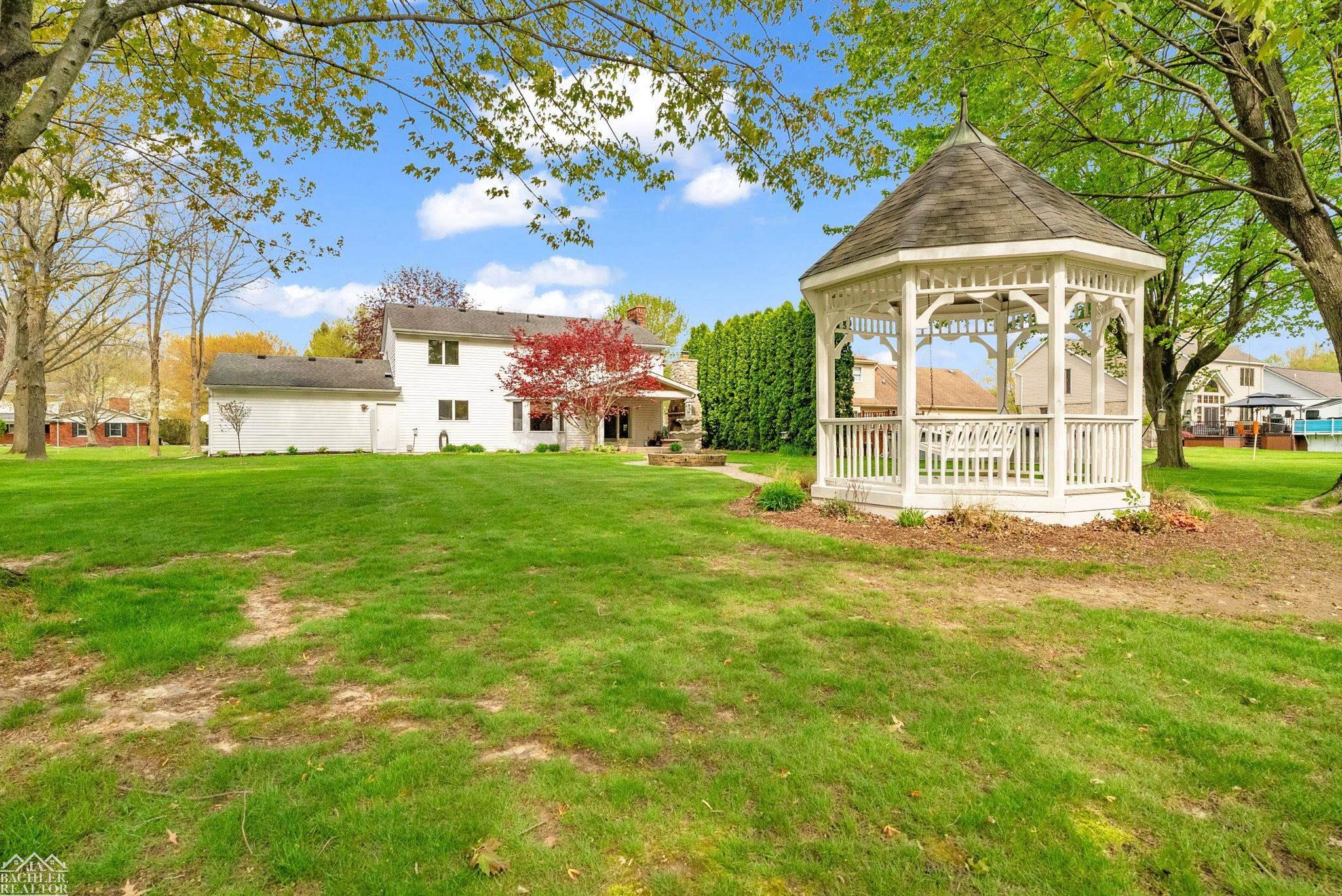 5409 Vista Belle Court, East China, MI, 48054