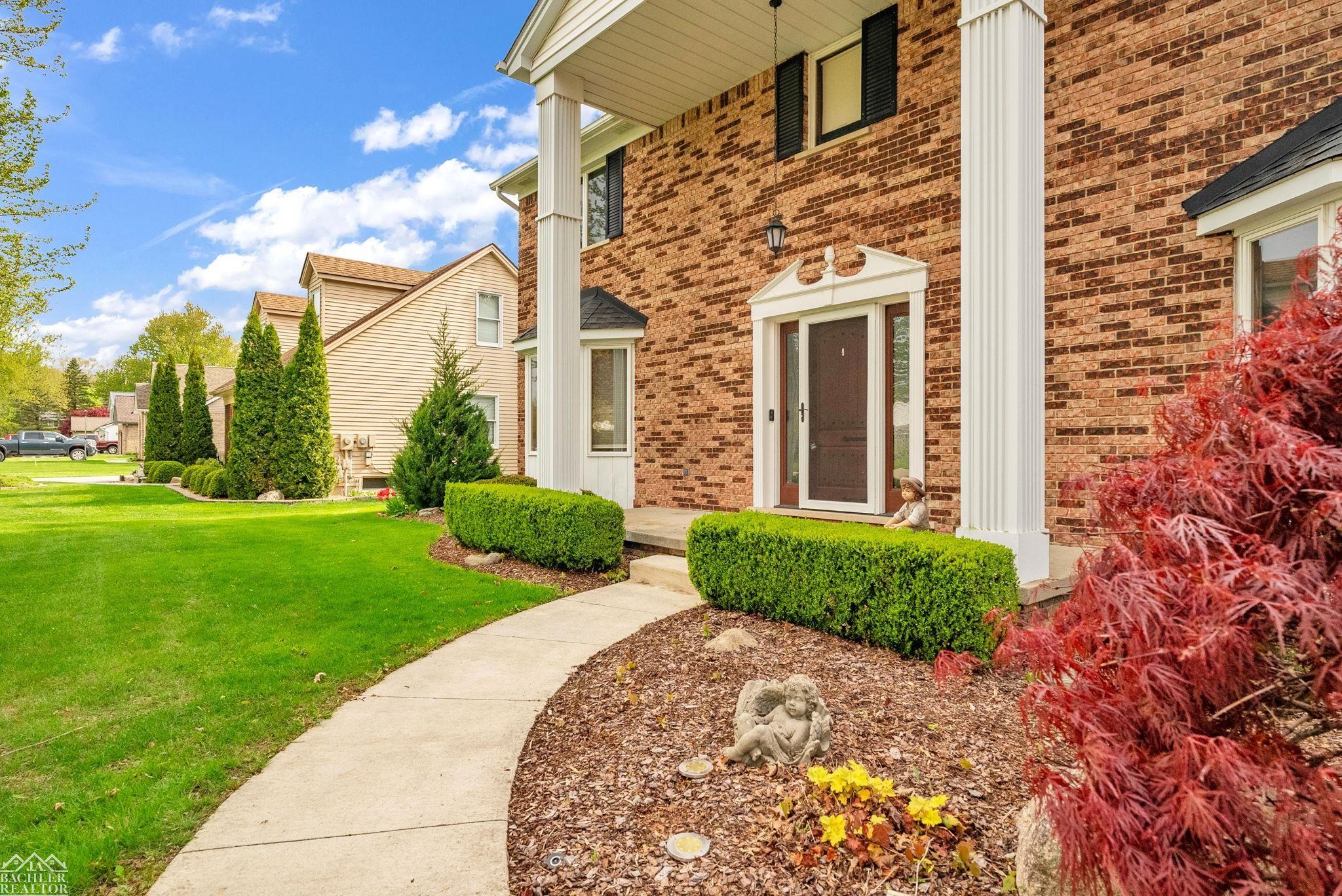 5409 Vista Belle Court, East China, MI, 48054