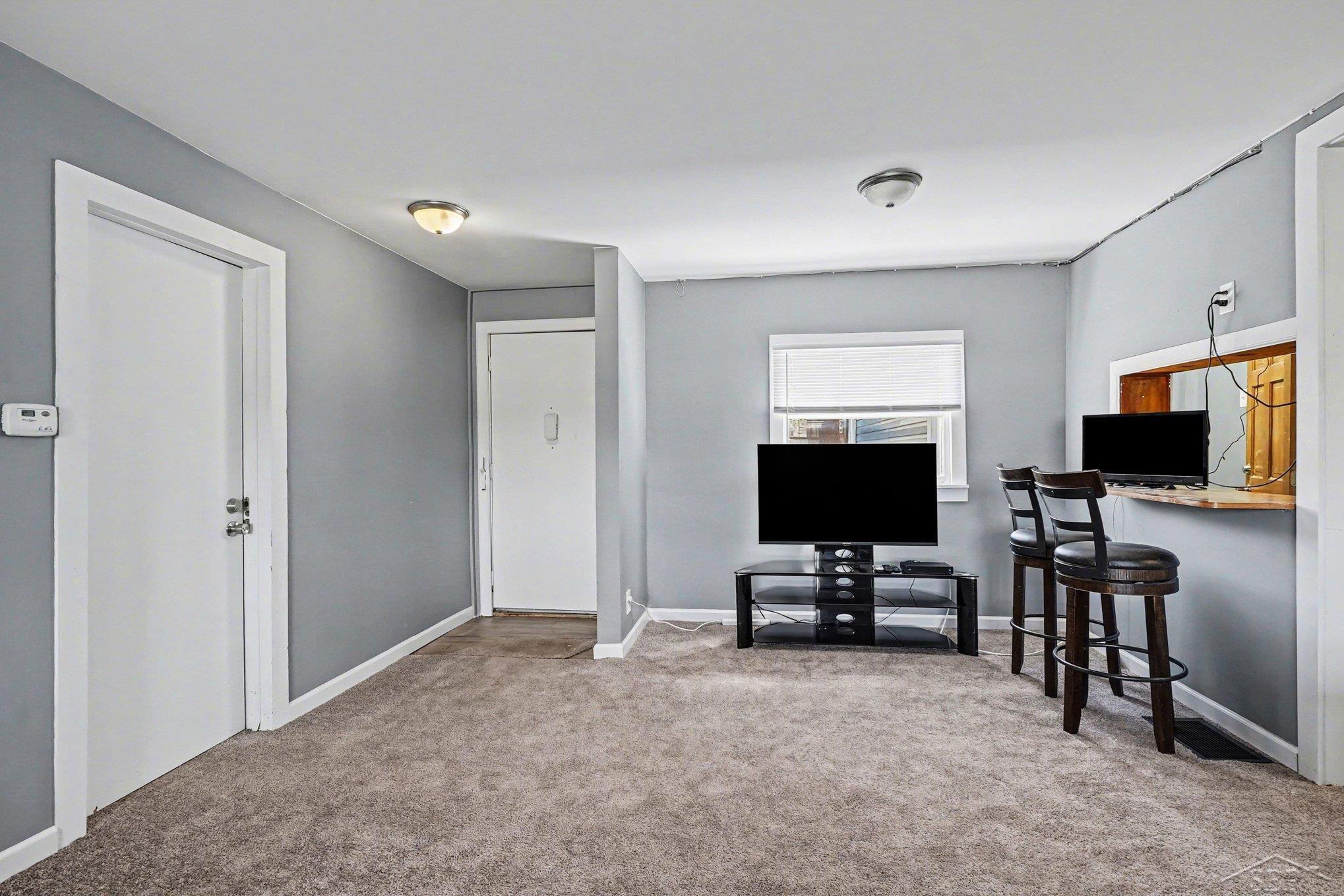 5463 Dixie Highway, Saginaw, MI, 48601