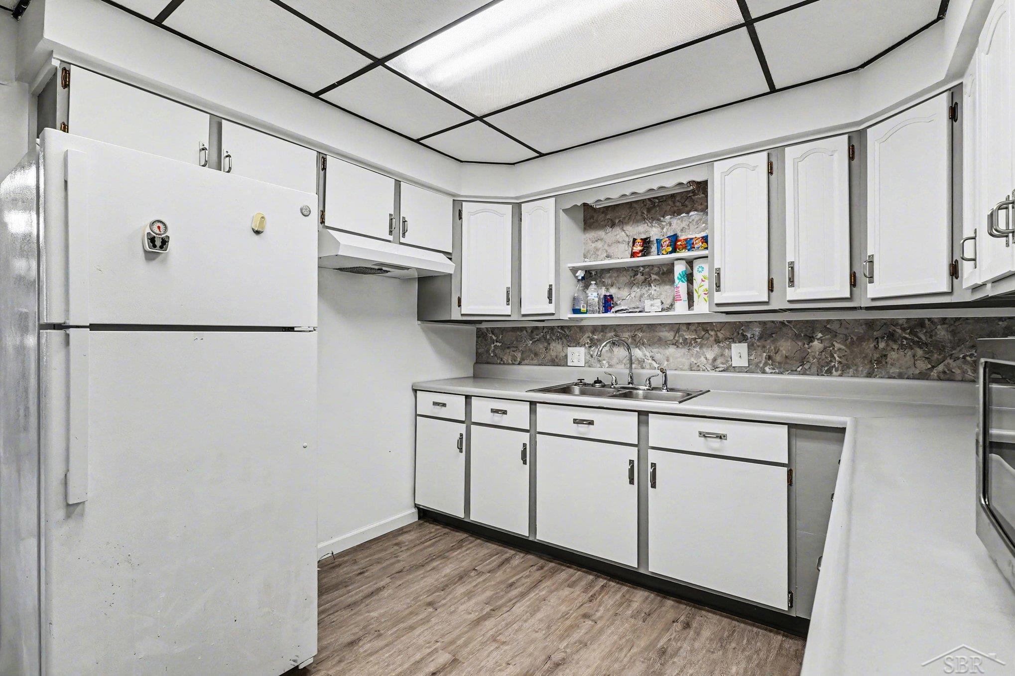 5463 Dixie Highway, Saginaw, MI, 48601