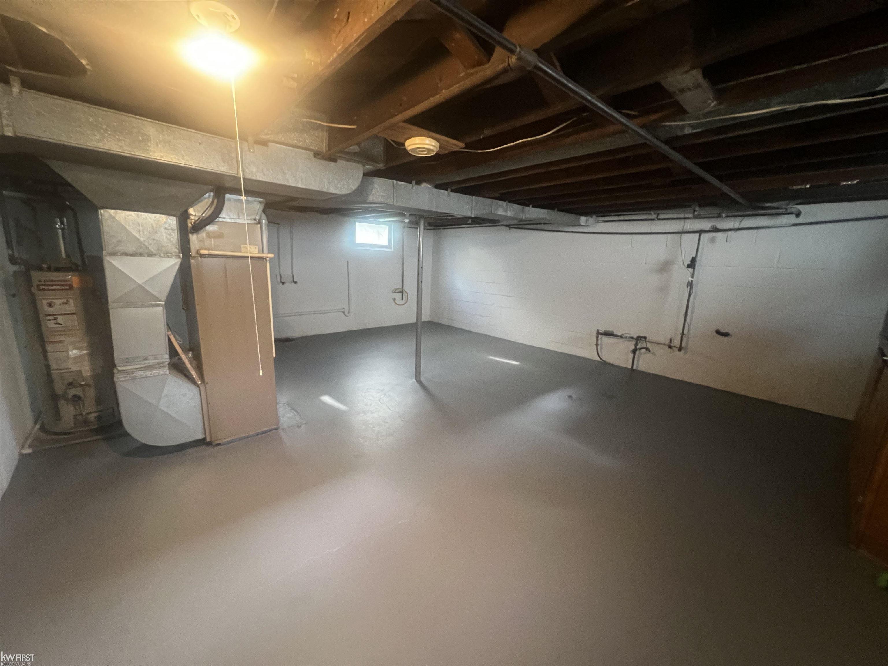 131 E Lakeview Avenue, Flint, MI, 48503-4152