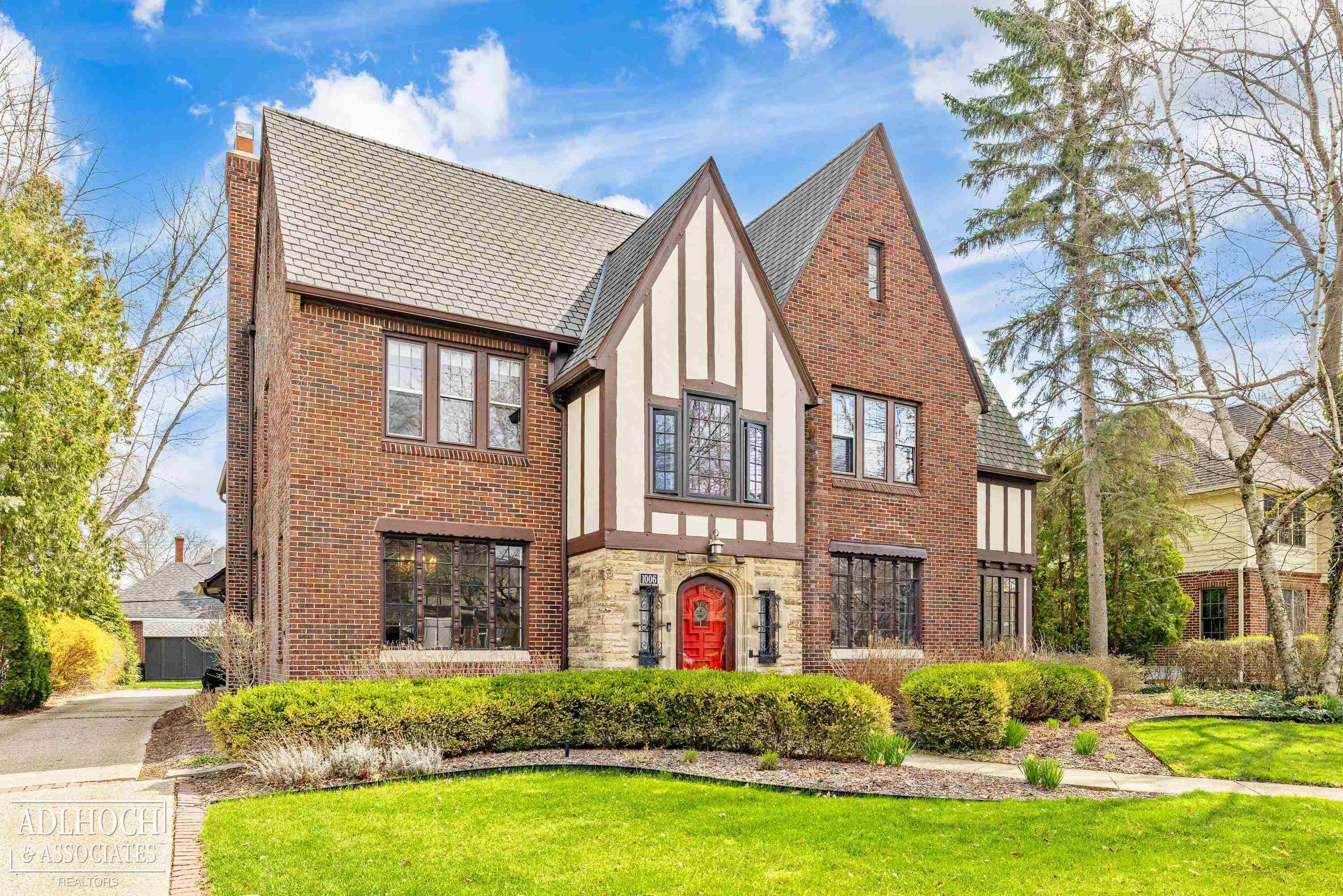 1006 Kensington