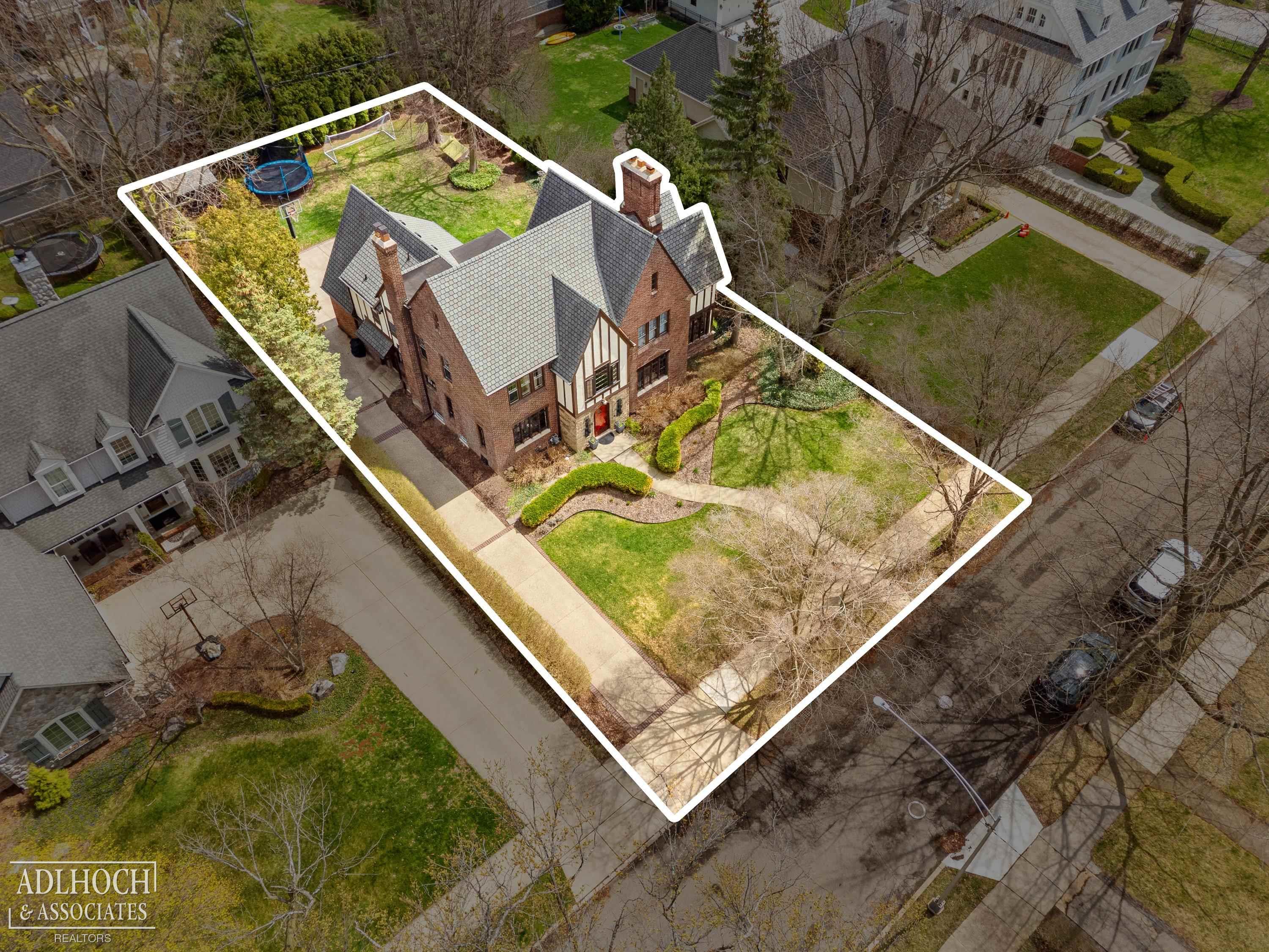 1006 Kensington