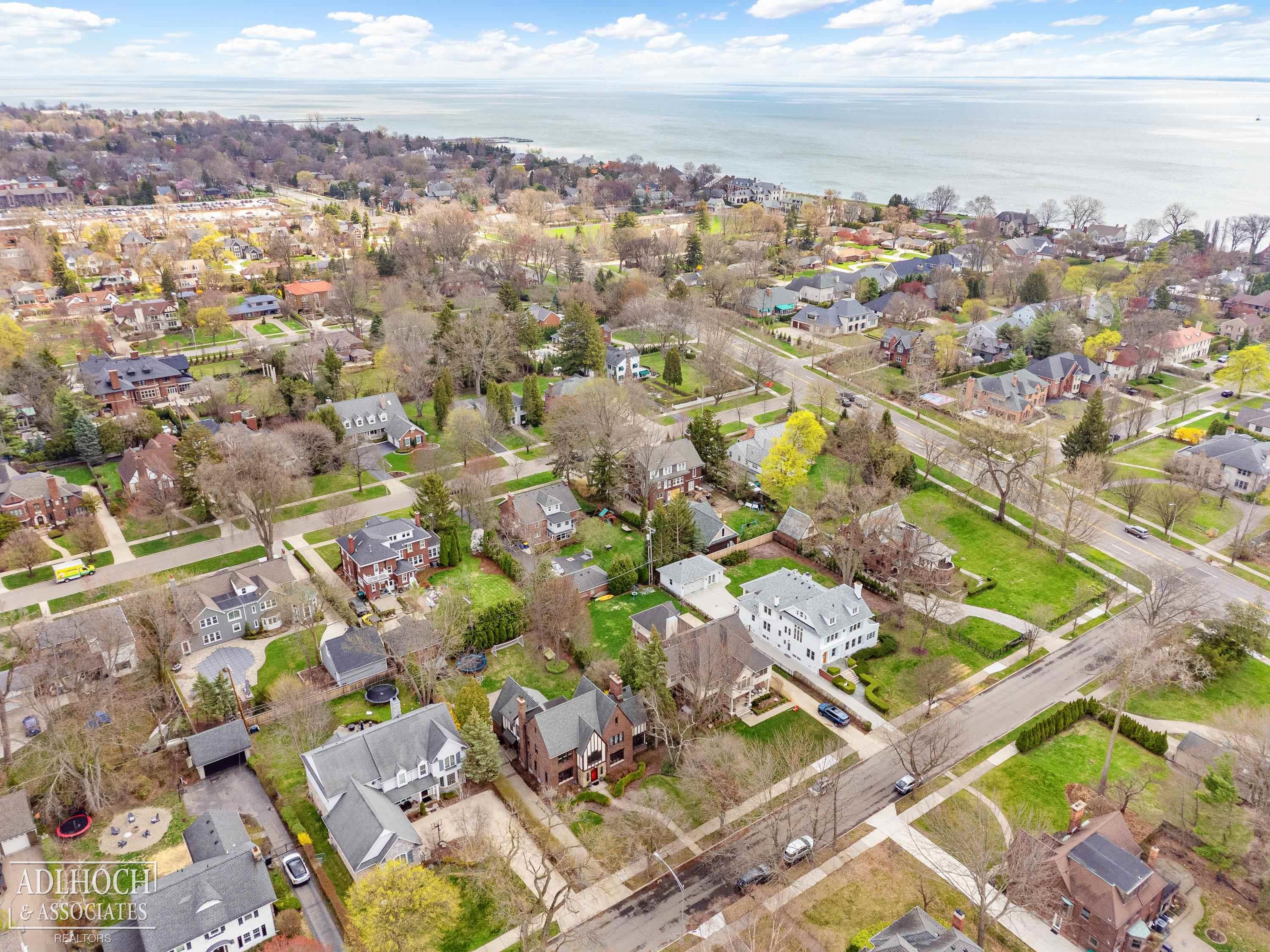 1006 Kensington