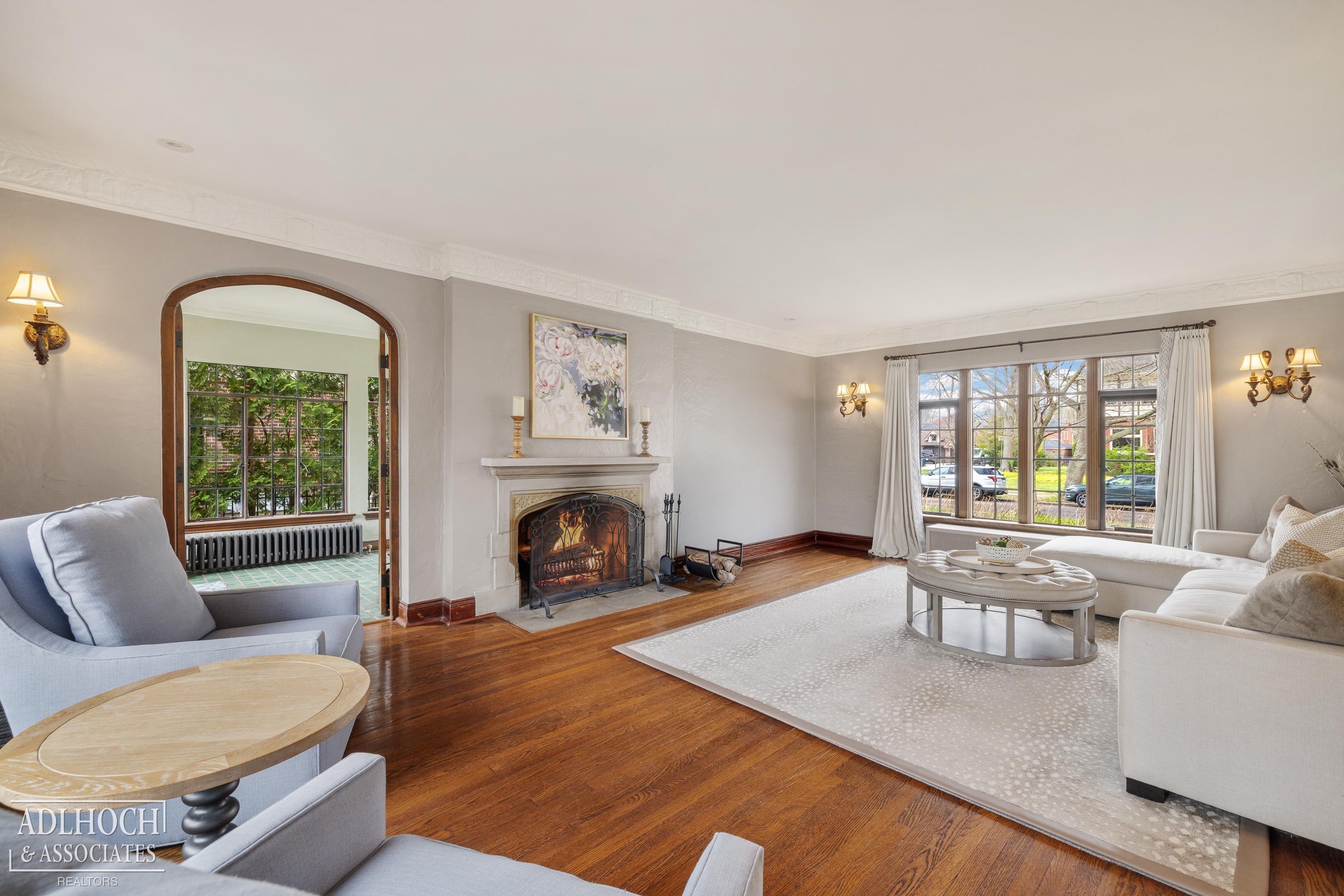 1006 Kensington