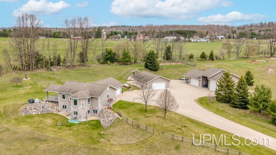 N2069 Stone Cliff Drive, Vulcan, MI, 49870