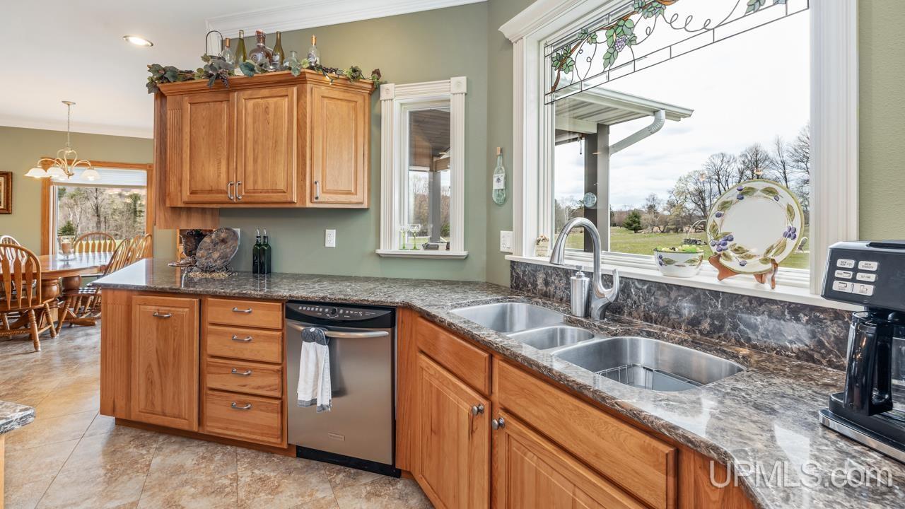 N2069 Stone Cliff Drive, Vulcan, MI, 49870