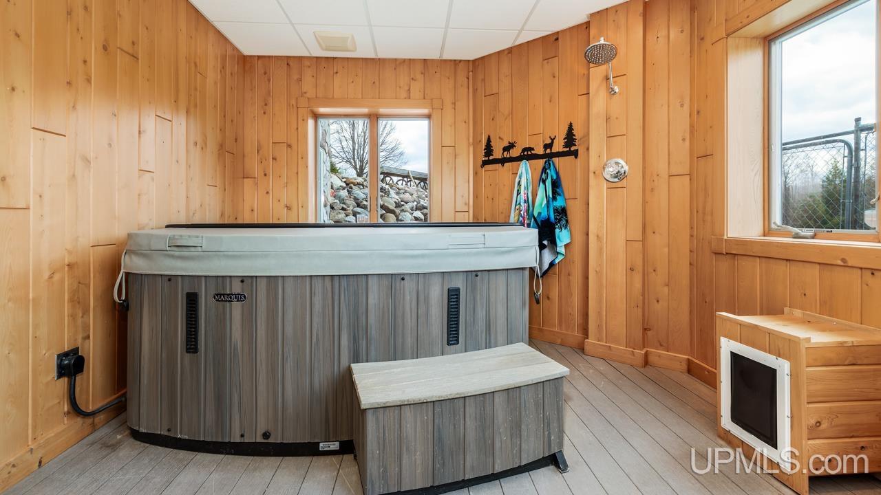 N2069 Stone Cliff Drive, Vulcan, MI, 49870