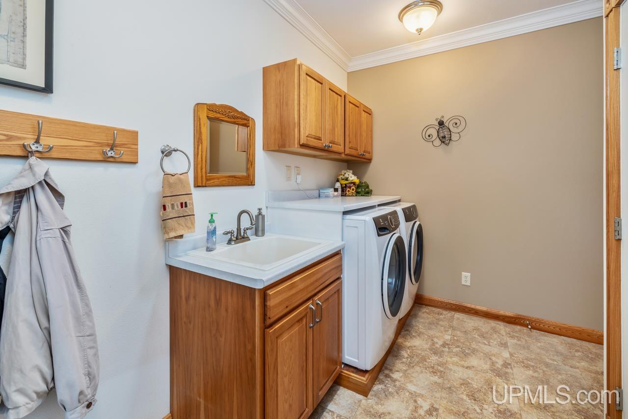 N2069 Stone Cliff Drive, Vulcan, MI, 49870