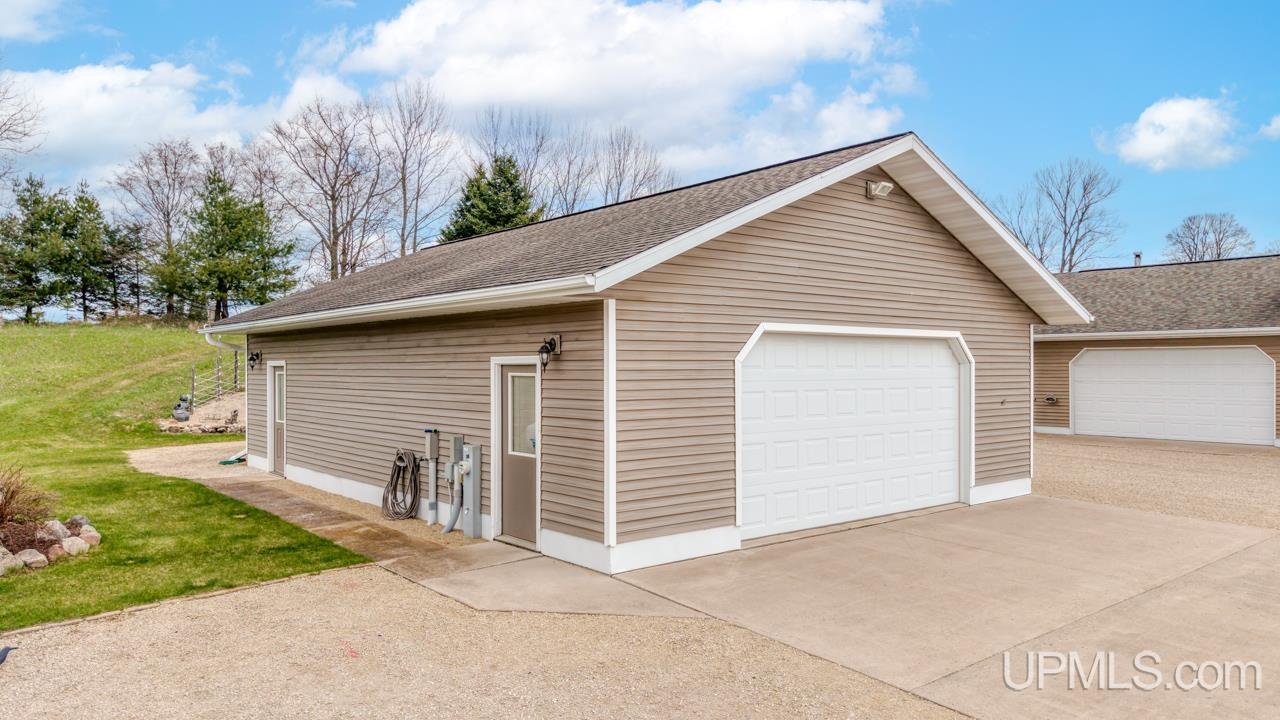 N2069 Stone Cliff Drive, Vulcan, MI, 49870