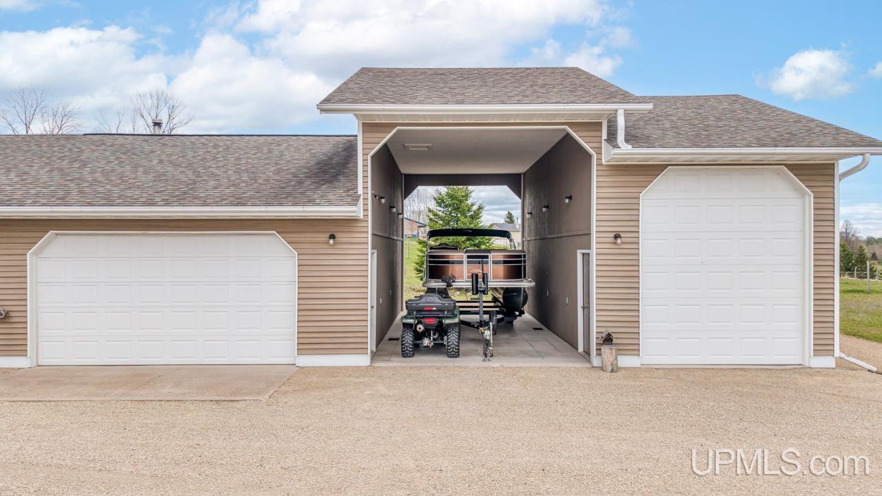 N2069 Stone Cliff Drive, Vulcan, MI, 49870