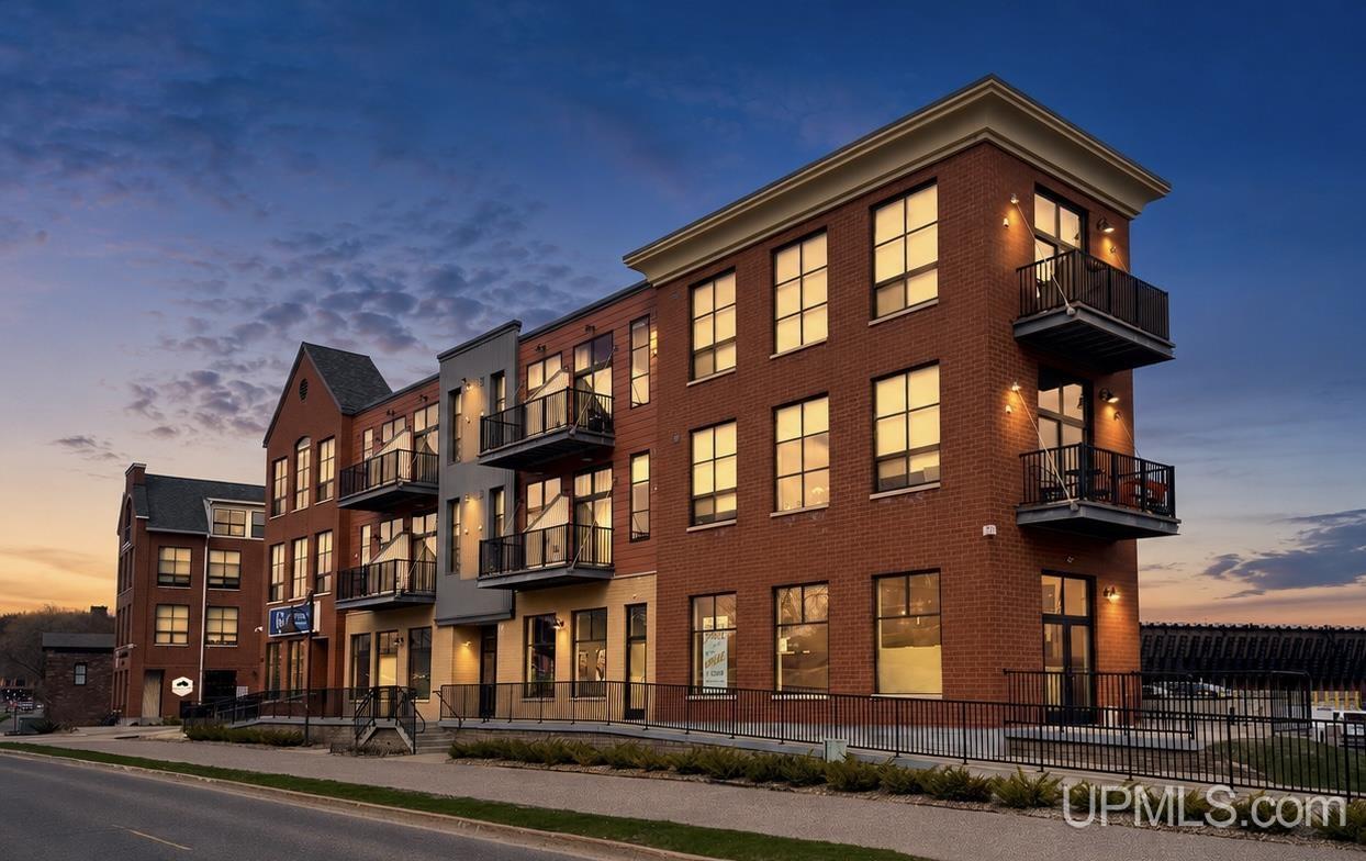 Commercial Listing MLS Number 50206876