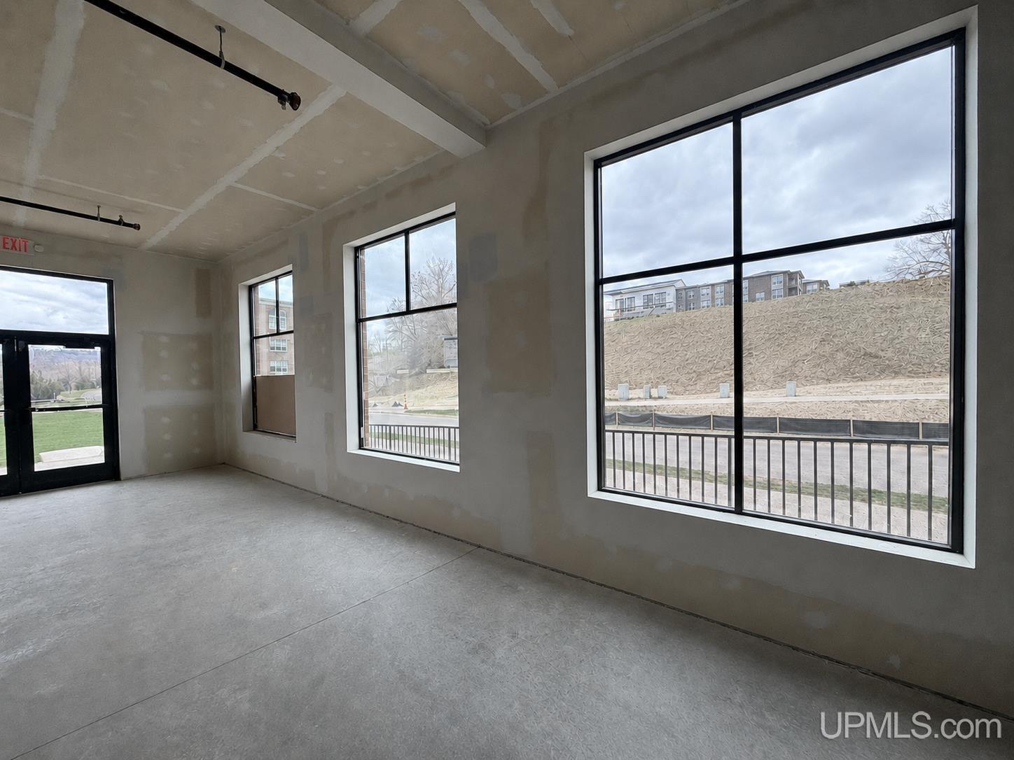 MLS 50206876 Large photo number 2 