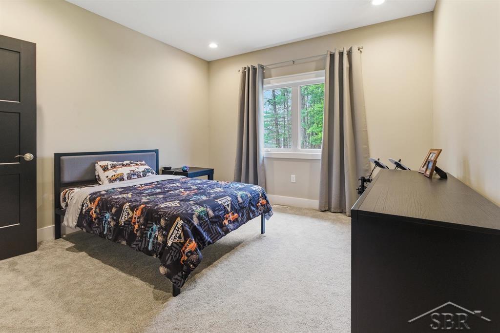 921 S Crooked Tree Lane, Midland, MI, 48640