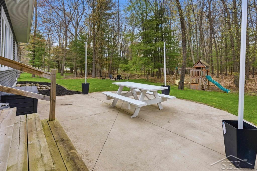 921 S Crooked Tree Lane, Midland, MI, 48640