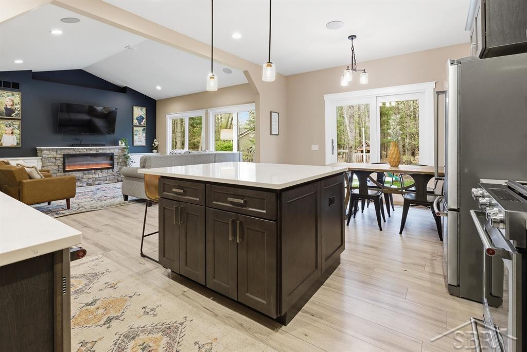 921 S Crooked Tree Lane, Midland, MI, 48640