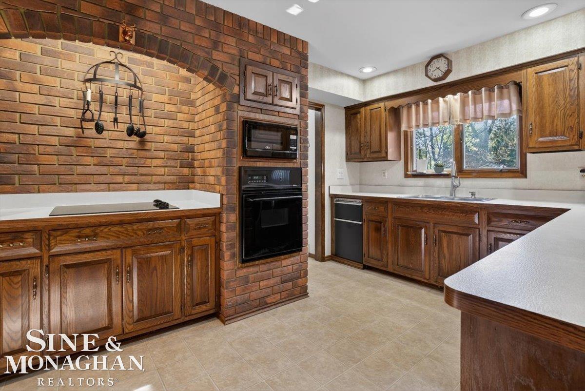 6197 Urban Drive, East China, MI, 48054