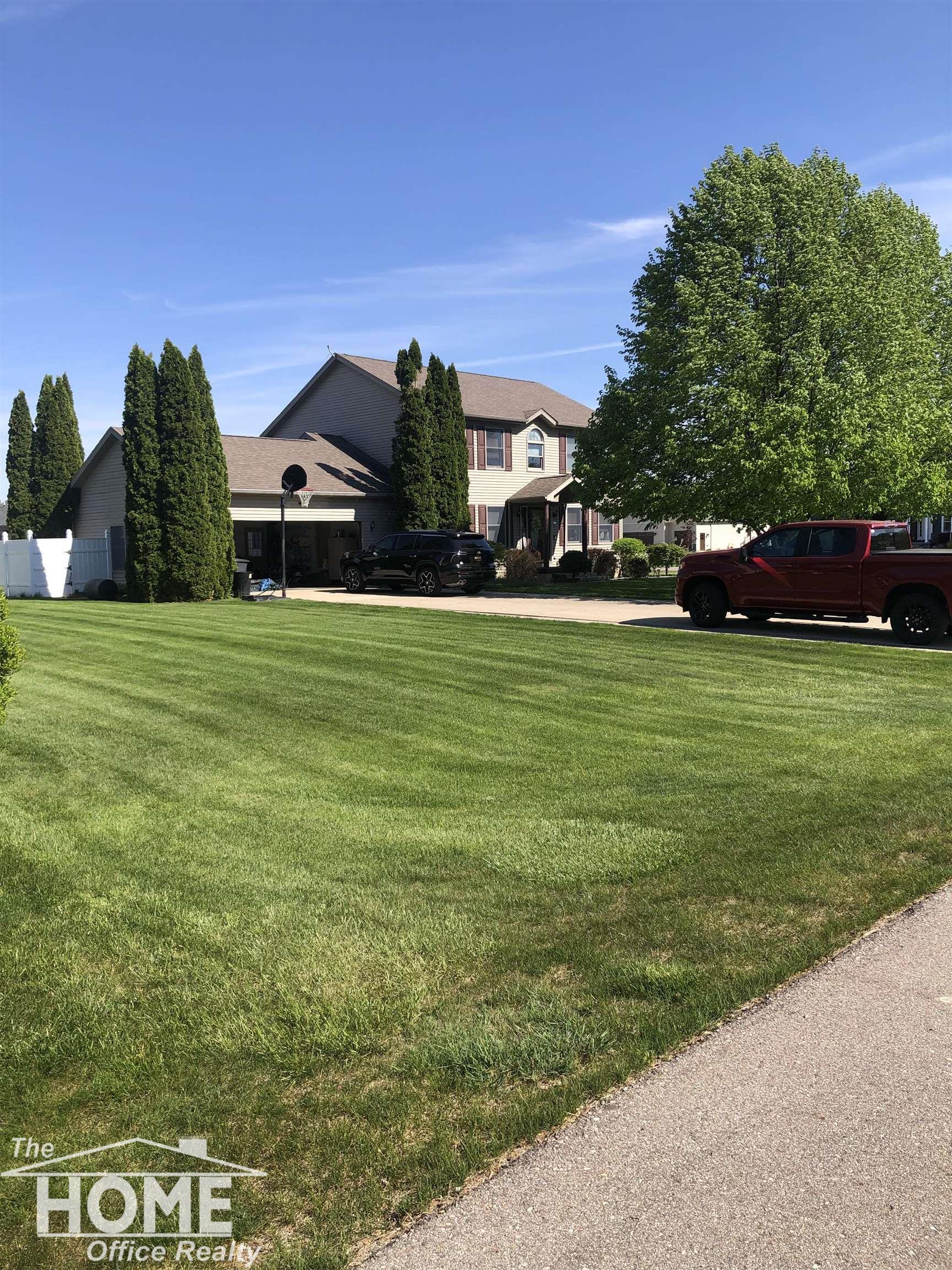 2267 N Burning Tree Circle, Owosso, MI, 48867