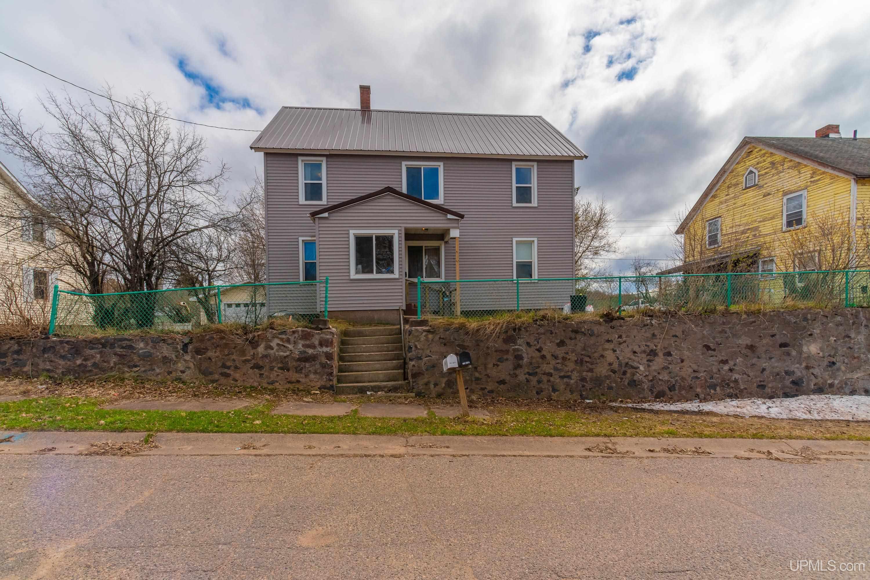 708 Bank Street, Ishpeming MI 49849, 50206943