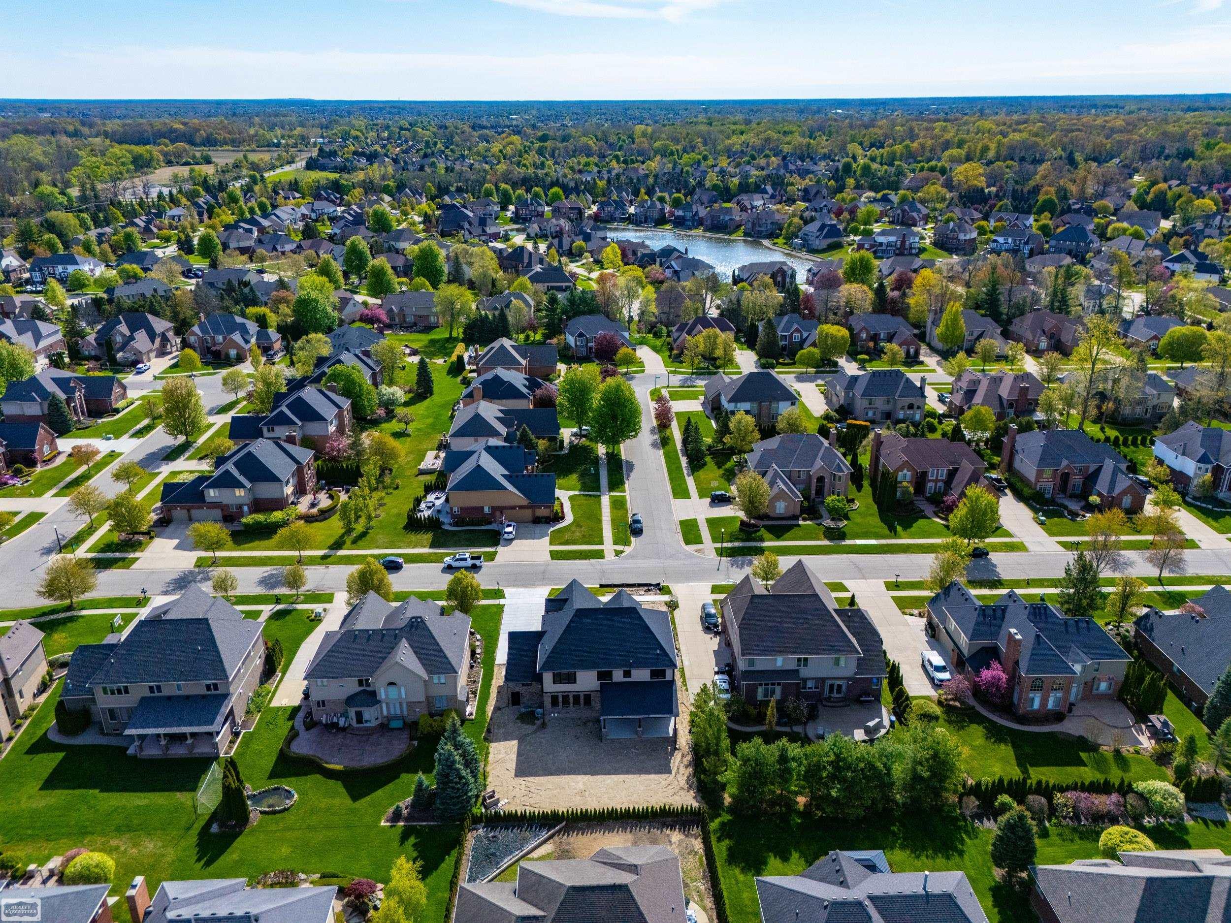 58th image of 54679 White Pine Ln, Shelby Township, MI 48315 | MLS# 58050206953
