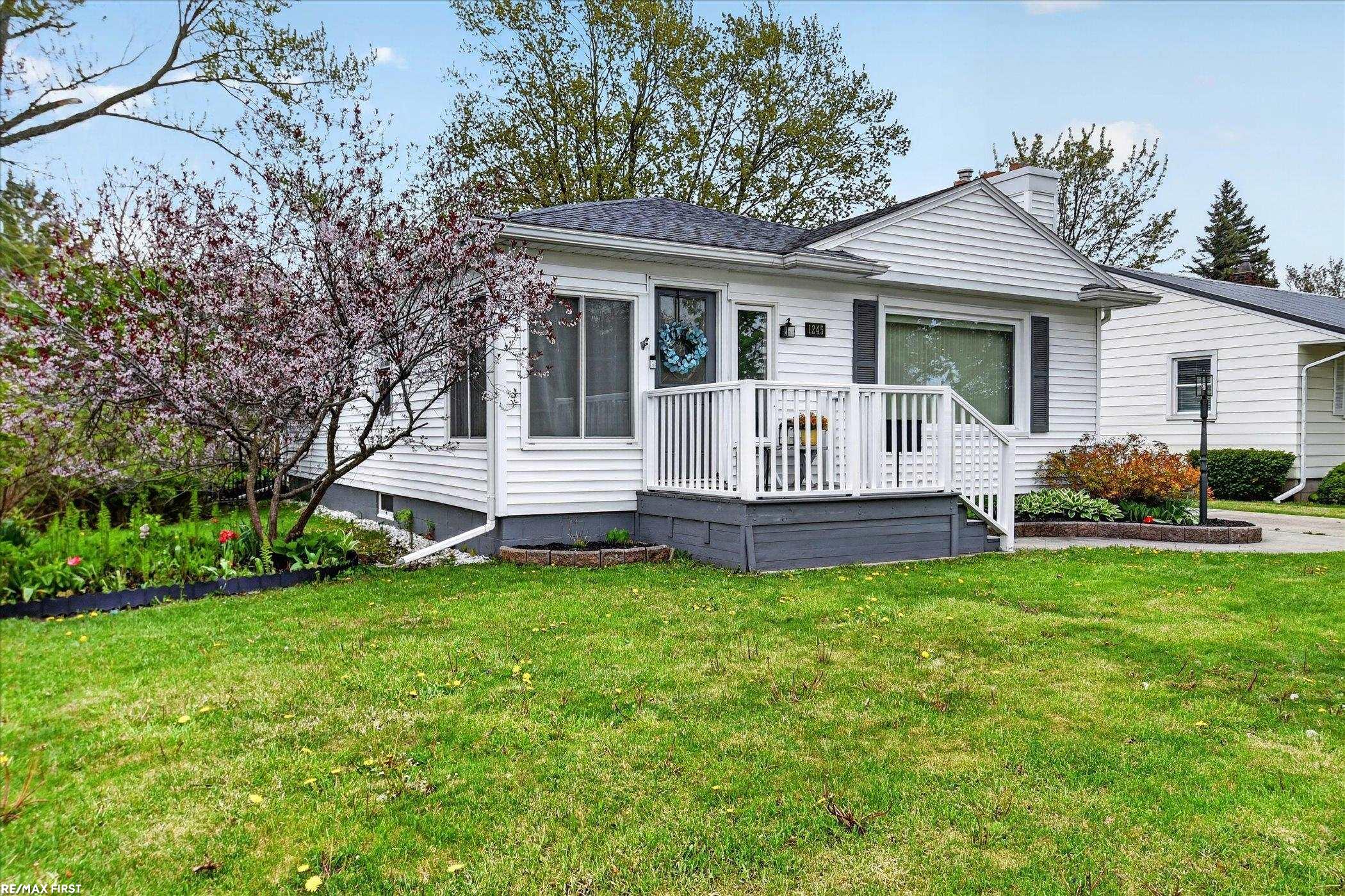 1245 Minnesota Court, Marysville, MI, 48040