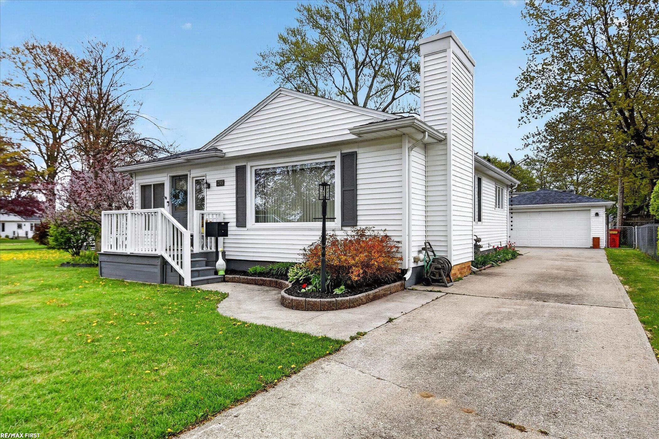 1245 Minnesota Court, Marysville, MI, 48040