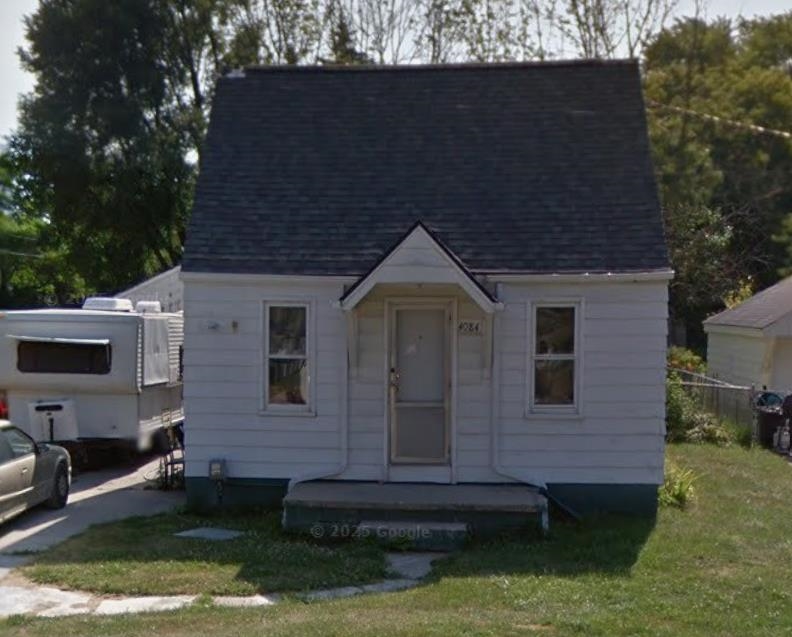 4084 Hunter Road, Flint, MI, 48504