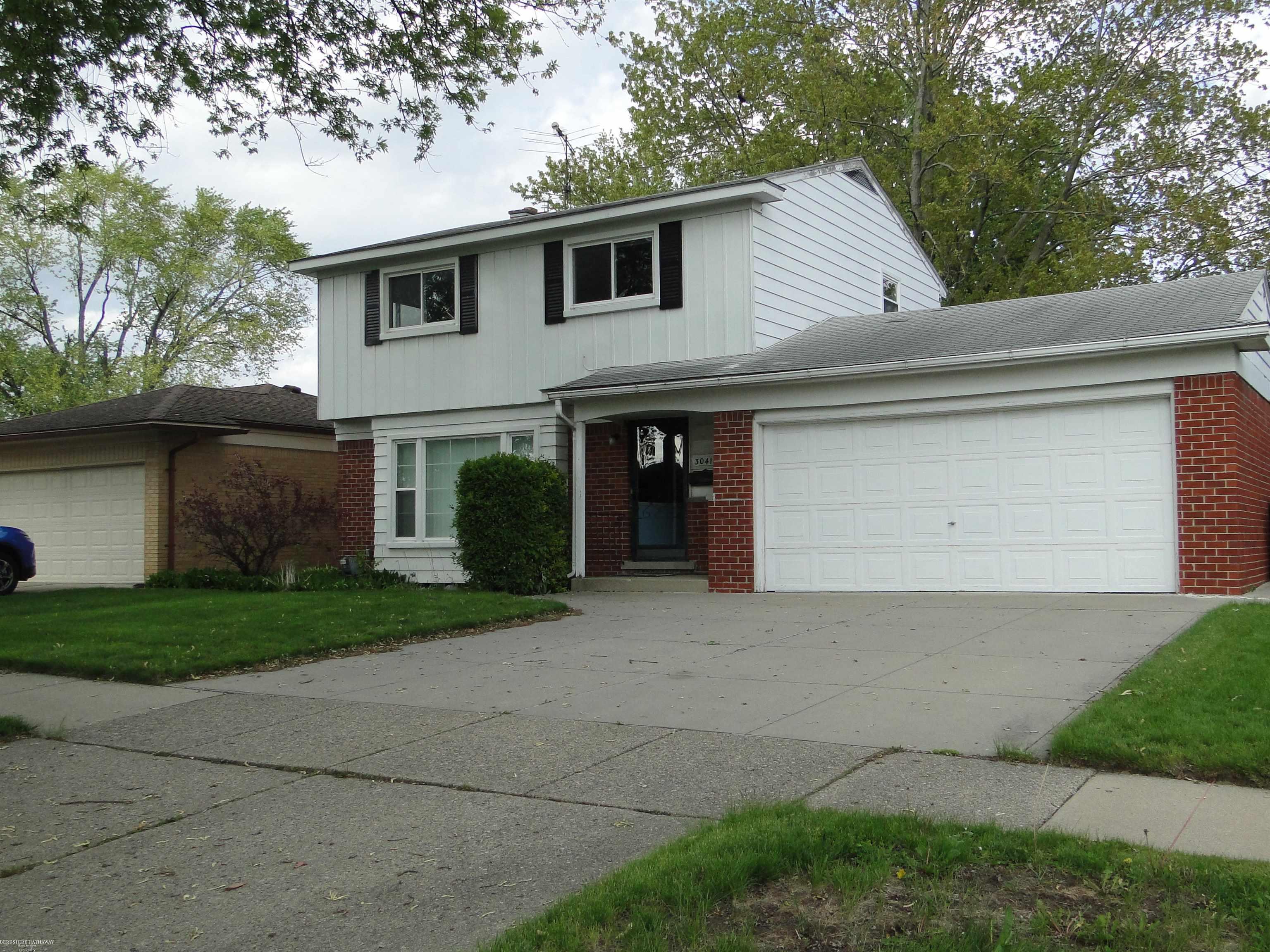 30416 Eiffel Avenue, Warren, MI, 48088