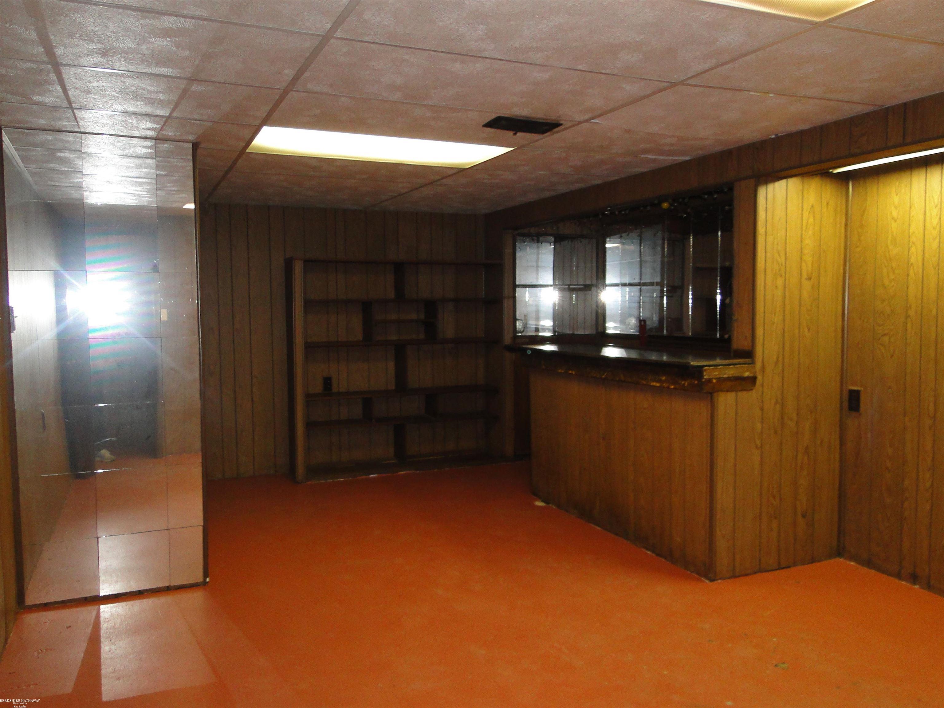 30416 Eiffel Avenue, Warren, MI, 48088