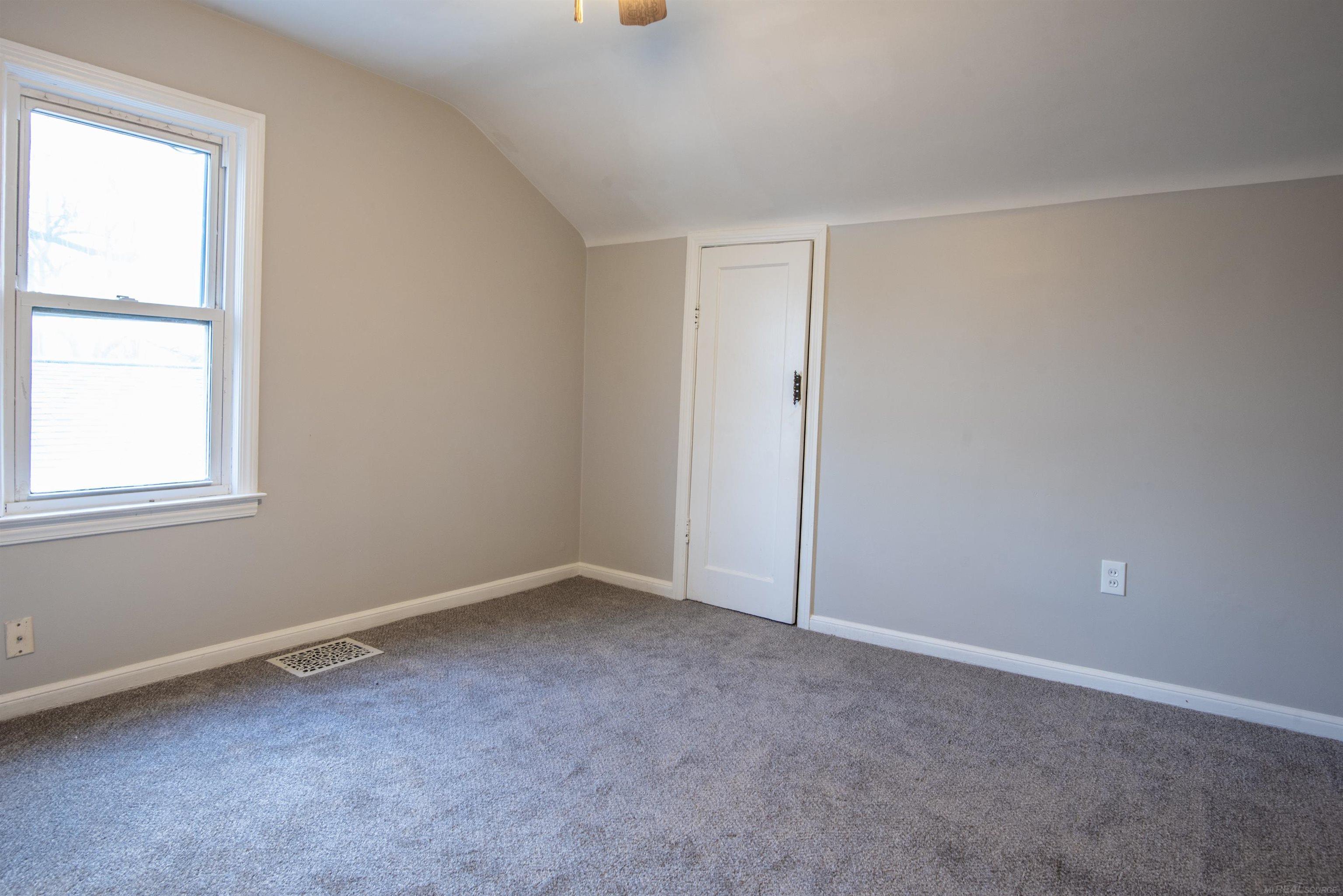 23742 Stewart Avenue, Warren, MI, 48089