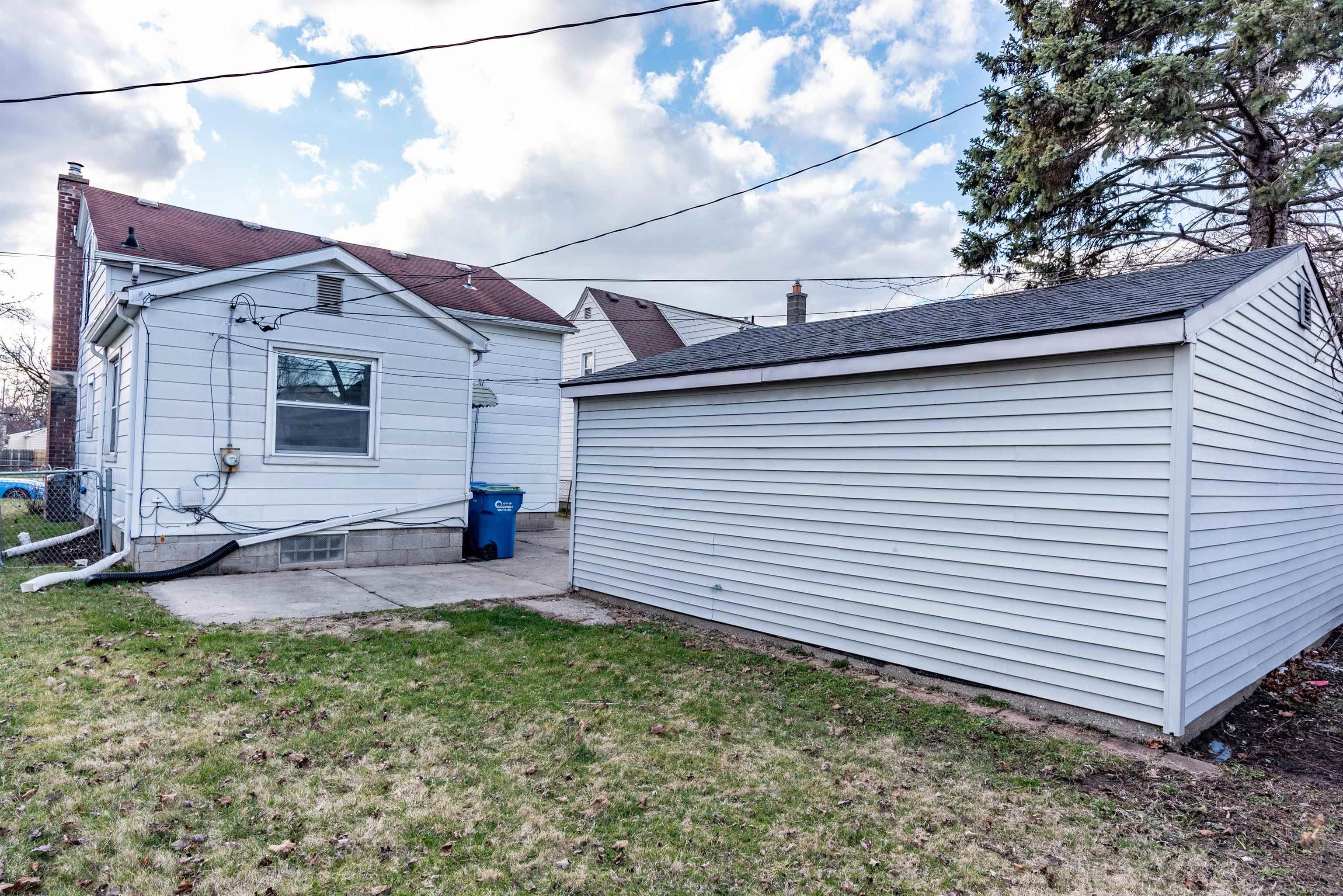 23742 Stewart Avenue, Warren, MI, 48089