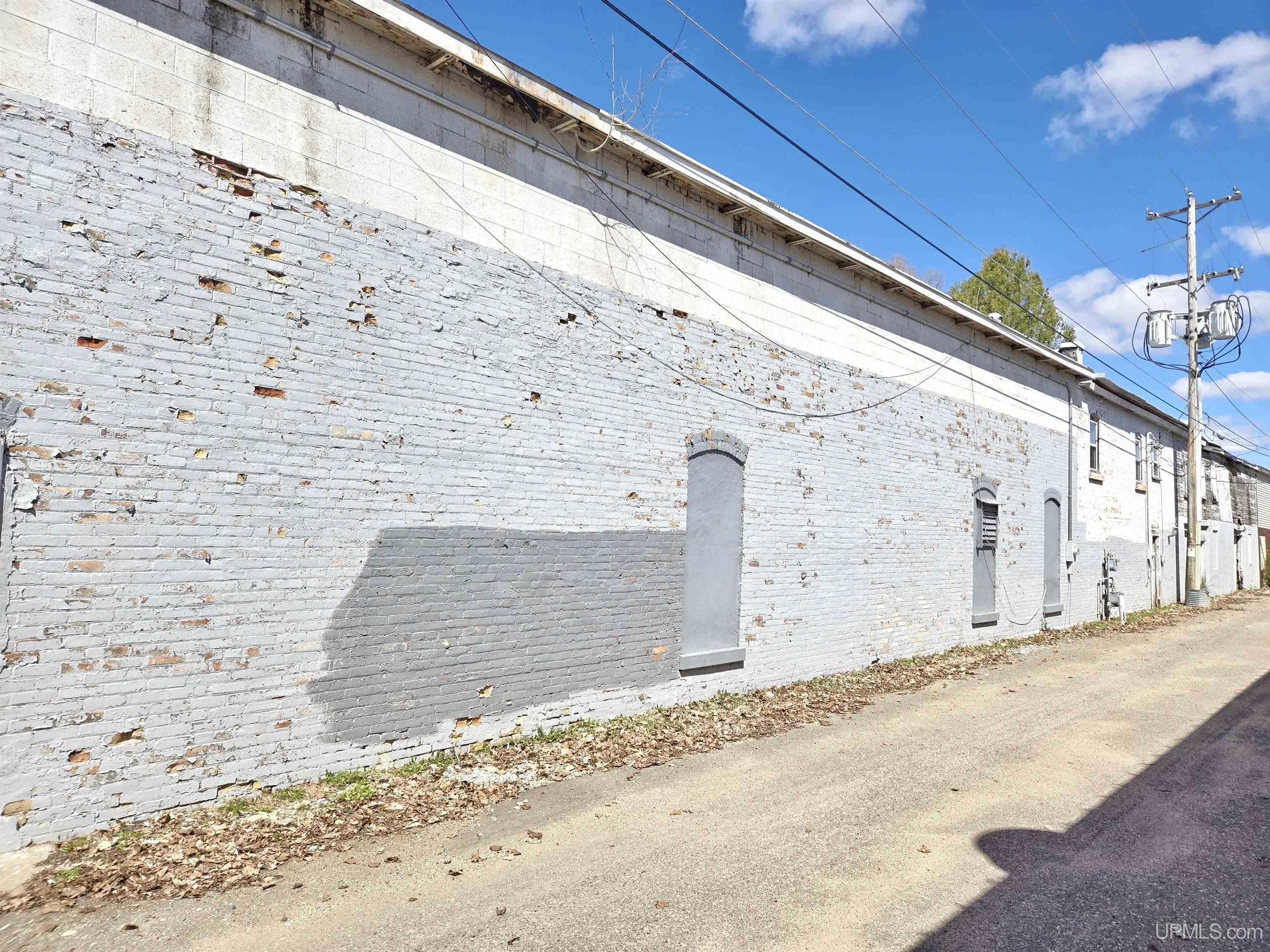 400 5th Street, Norway, MI, 49870