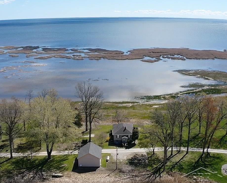 Photo 2 of Single family home for sale at 2788 N Saginaw Bay Shore Dr, Pinconning, MI 48650 | MLS# 61050207050 | Listing updated on 2026-10-06