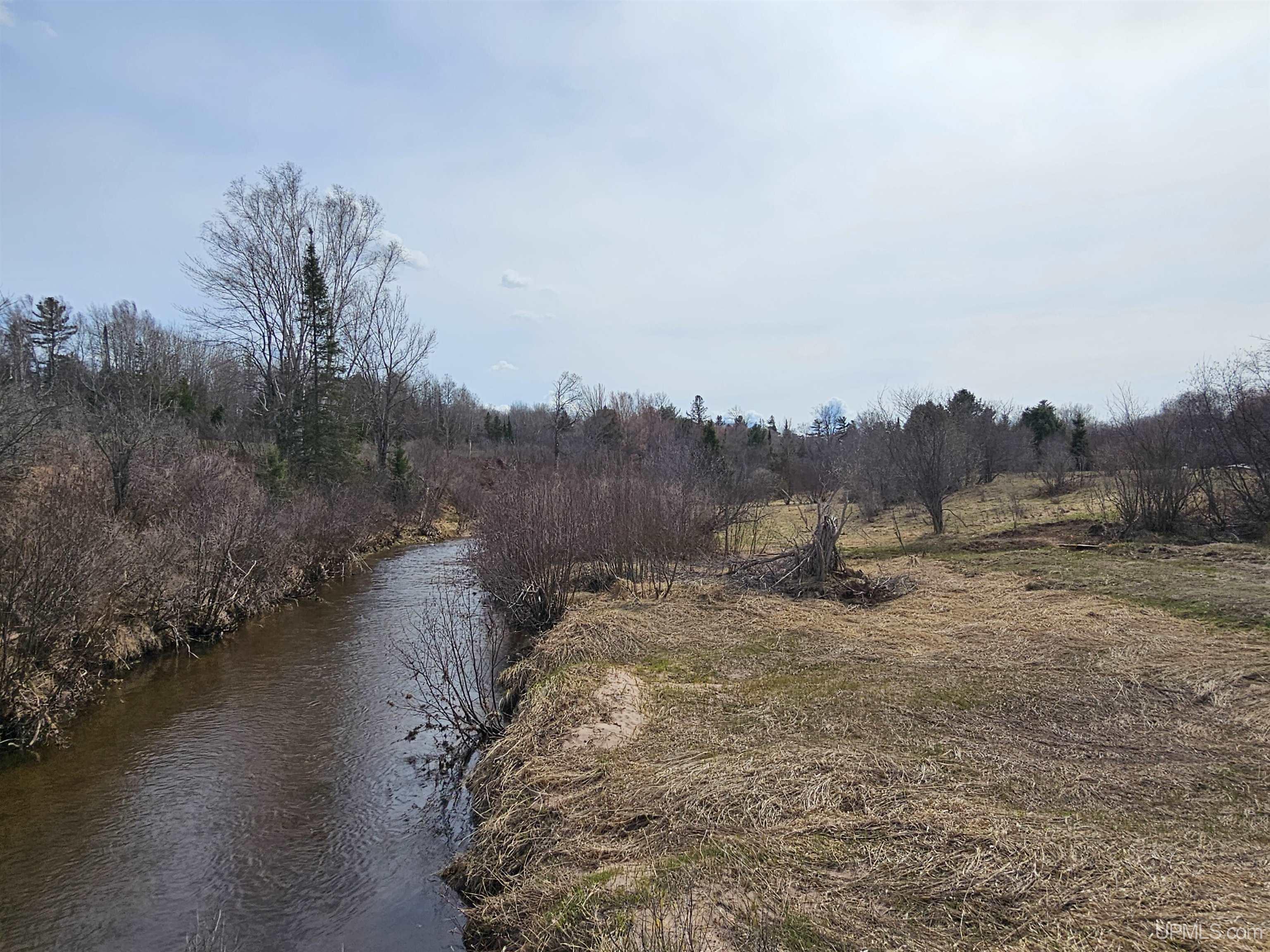 22089 River Trails Road, Houghton, MI, 49931