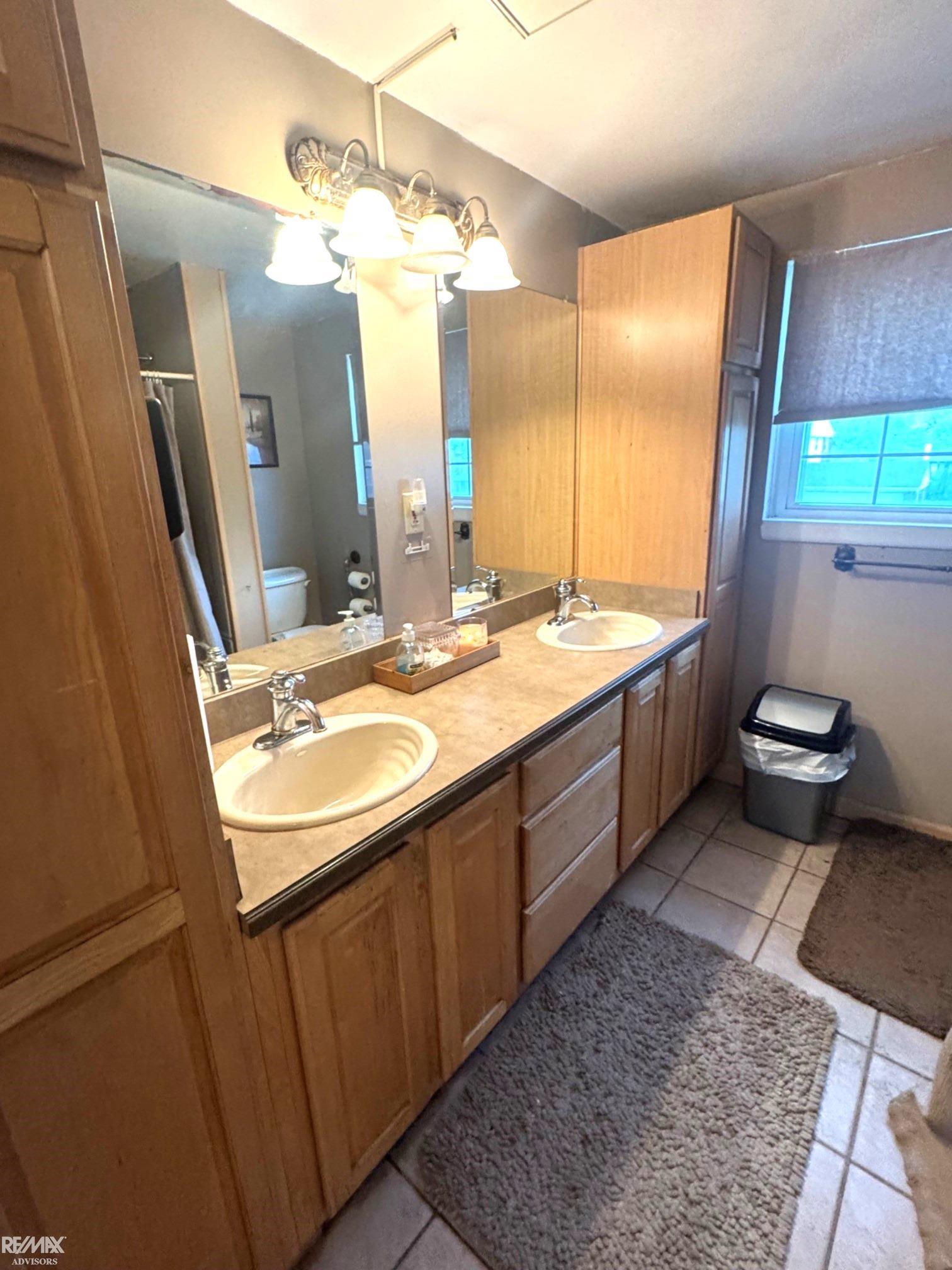 29337 Roan Drive, Warren, MI, 48093