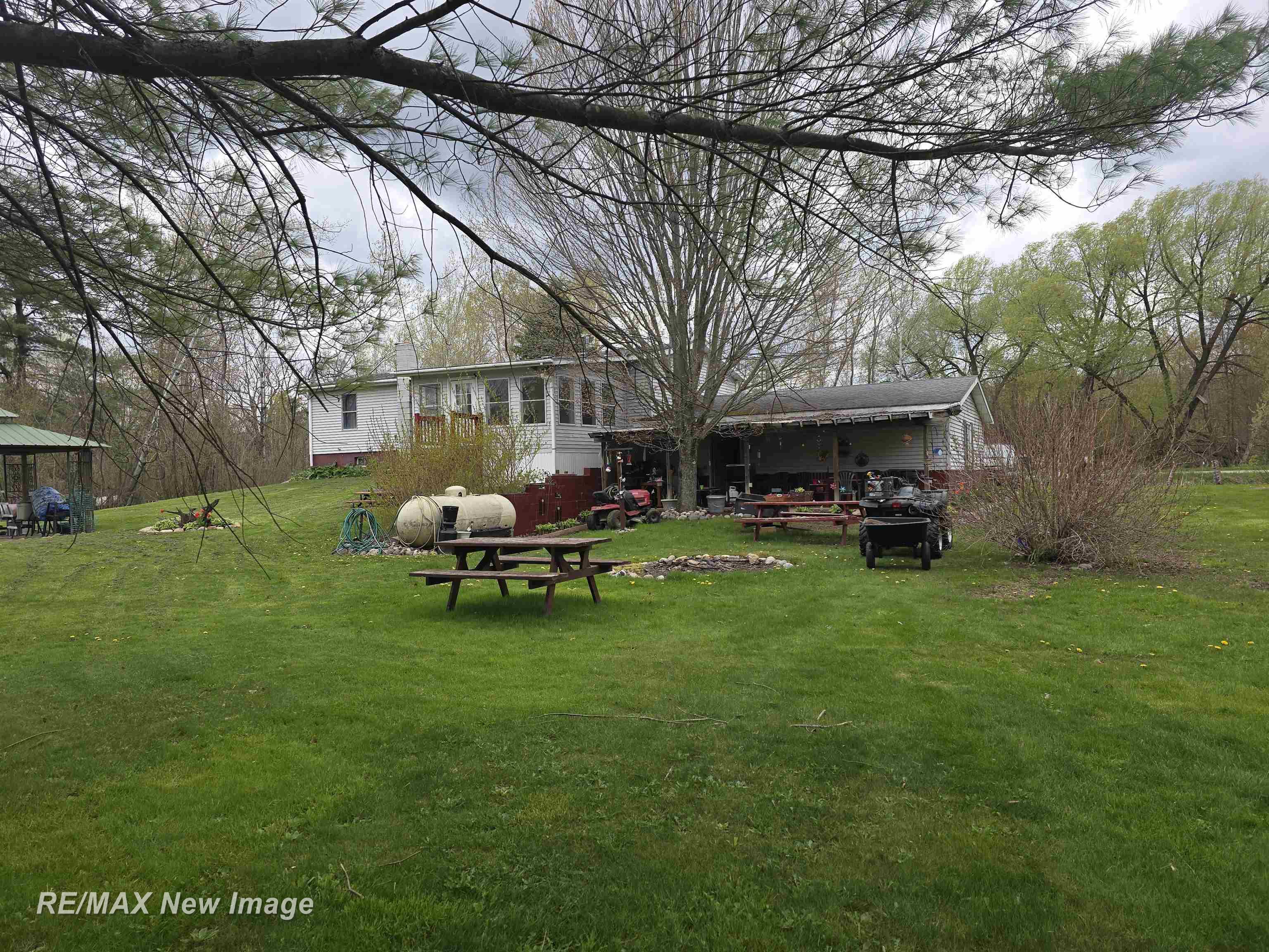 7469 Highland Drive, Alger, MI, 48610