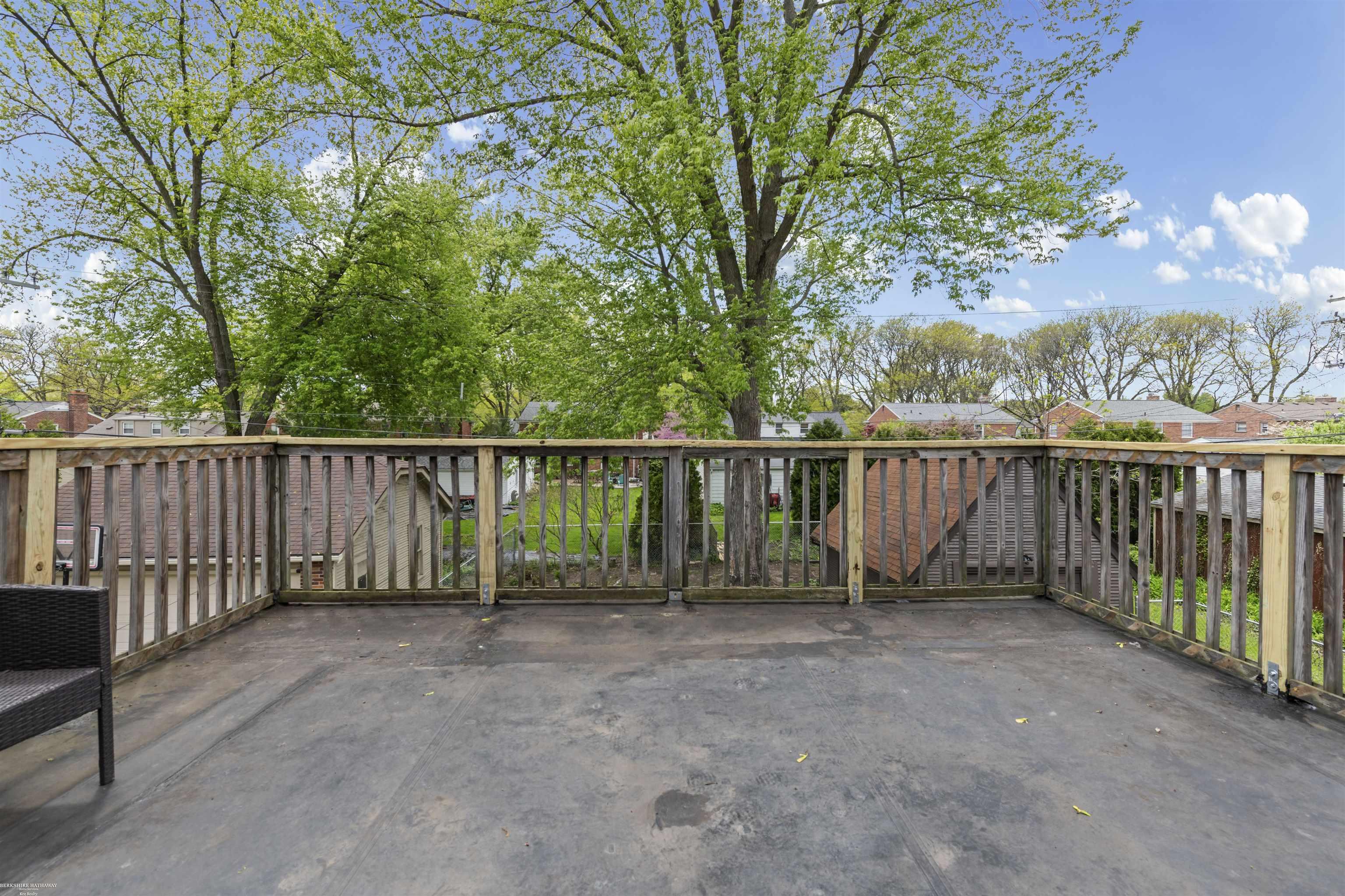 847 University Place, Grosse Pointe, MI, 48230