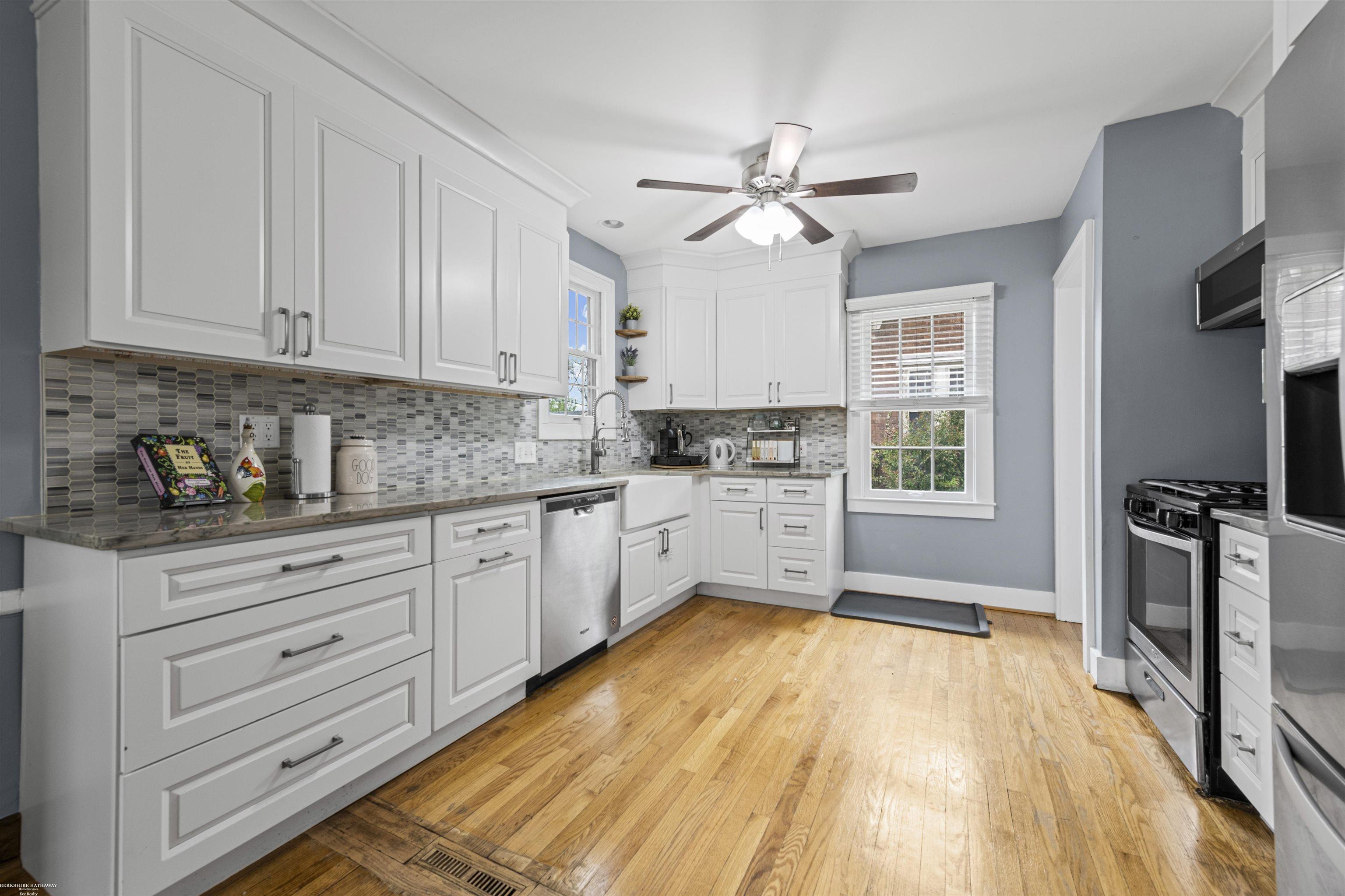 847 University Place, Grosse Pointe, MI, 48230