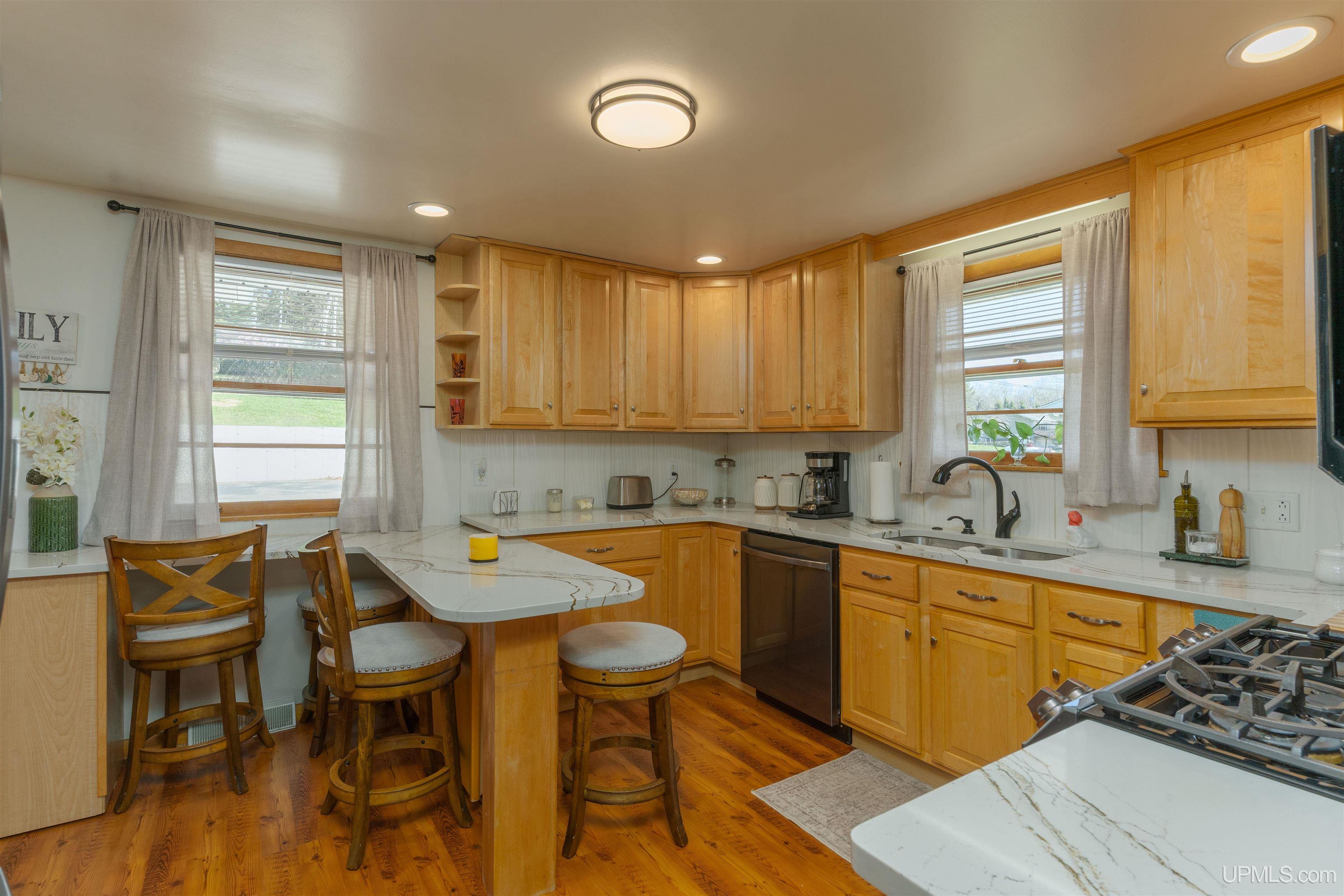 MLS 50207131 Large photo number 4 
