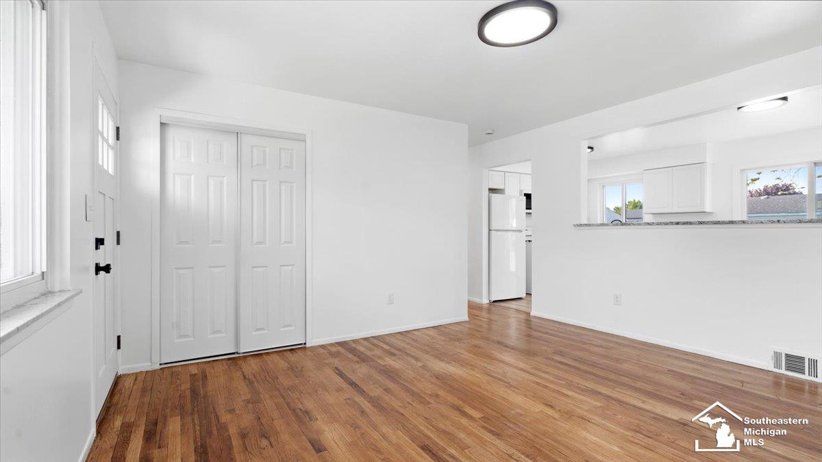 25647 Baker Street, Taylor, MI, 48180