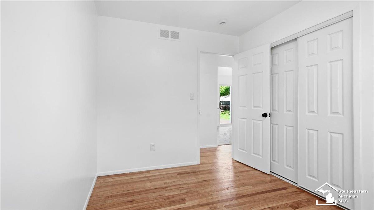 25647 Baker Street, Taylor, MI, 48180