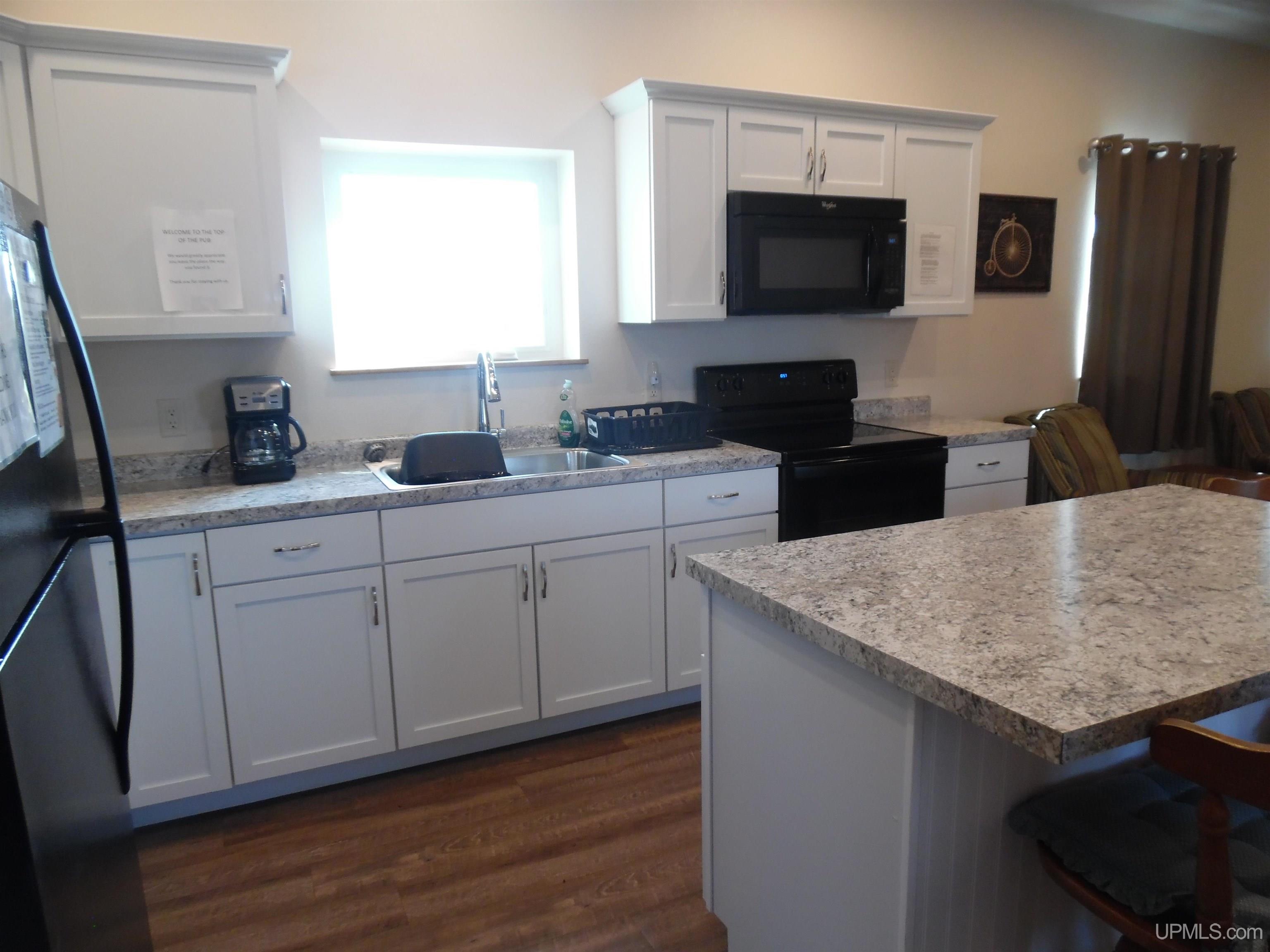 31 Trimountian Avenue, South Range, MI, 49965