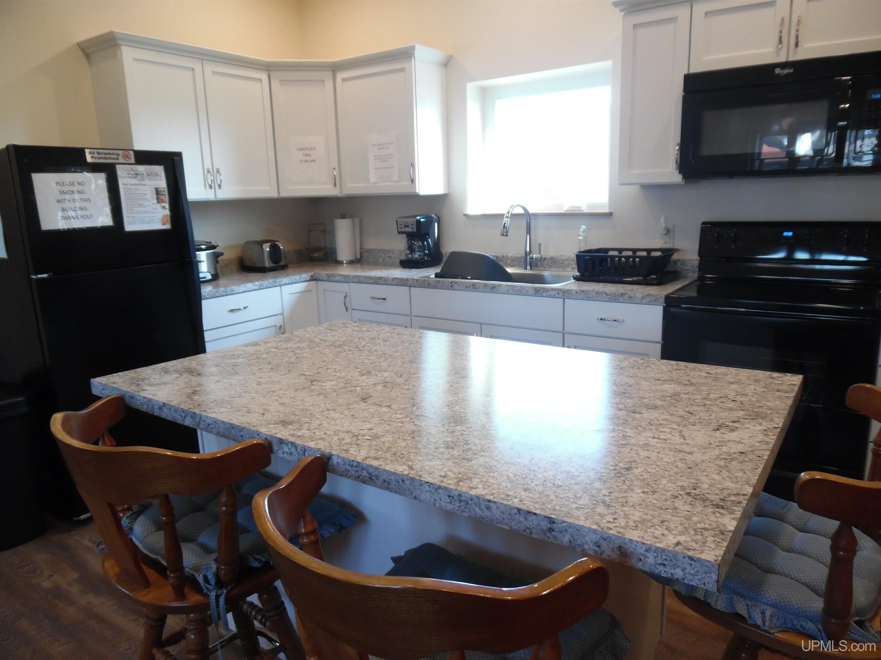 31 Trimountian Avenue, South Range, MI, 49965